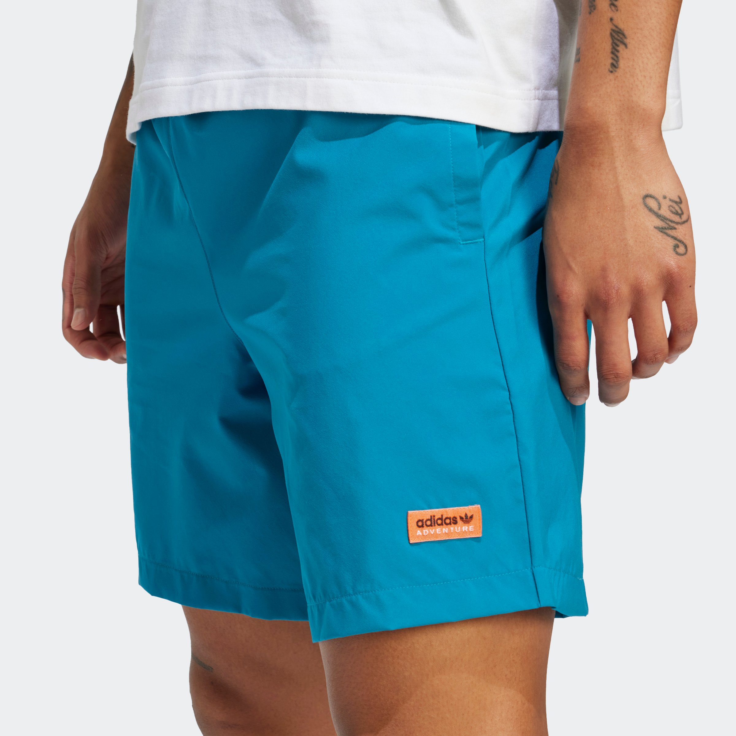 ADV WOVEN SHORT