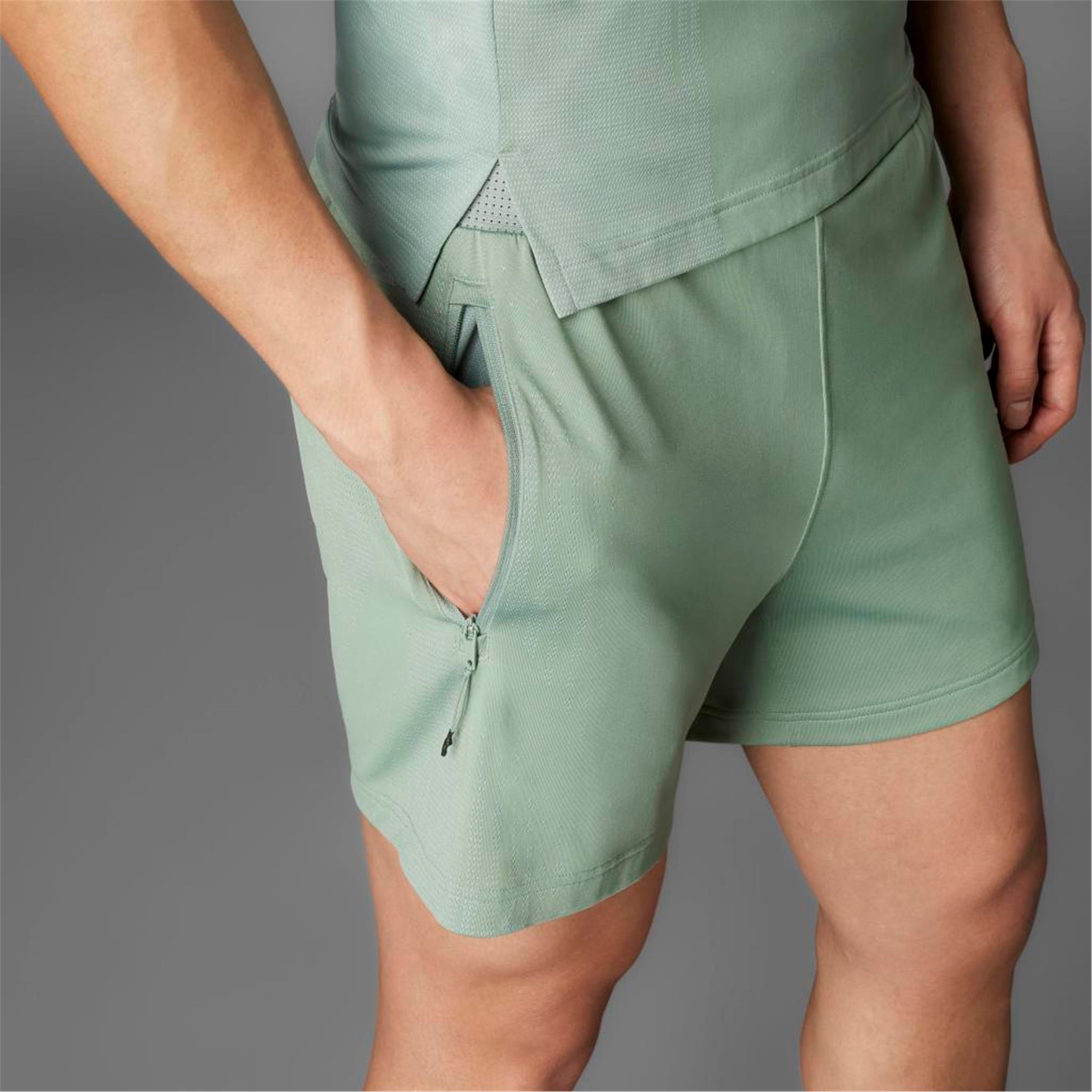 AIRCHILL SHORTS