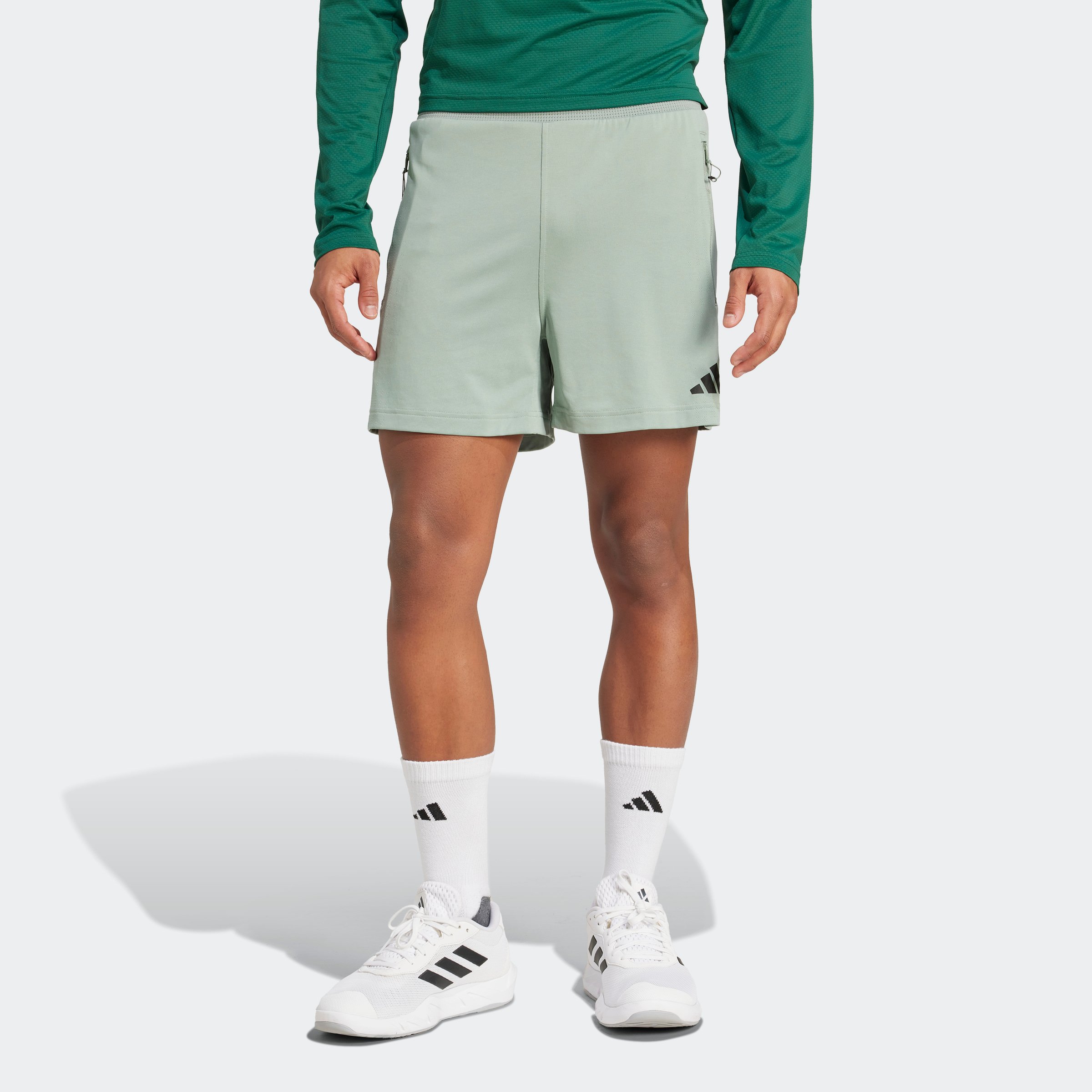 AIRCHILL SHORTS