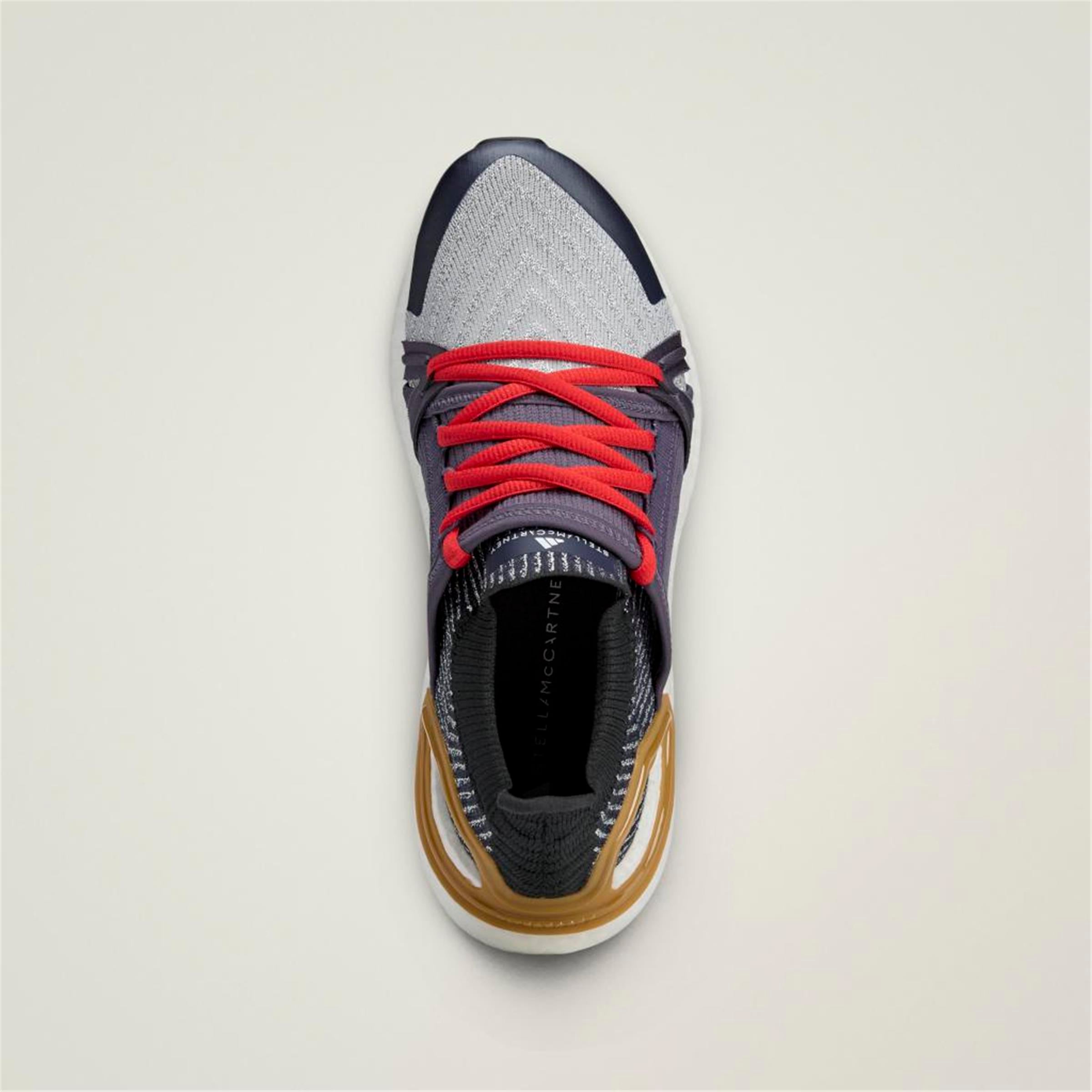 aSMC UltraBOOST 20 metallic