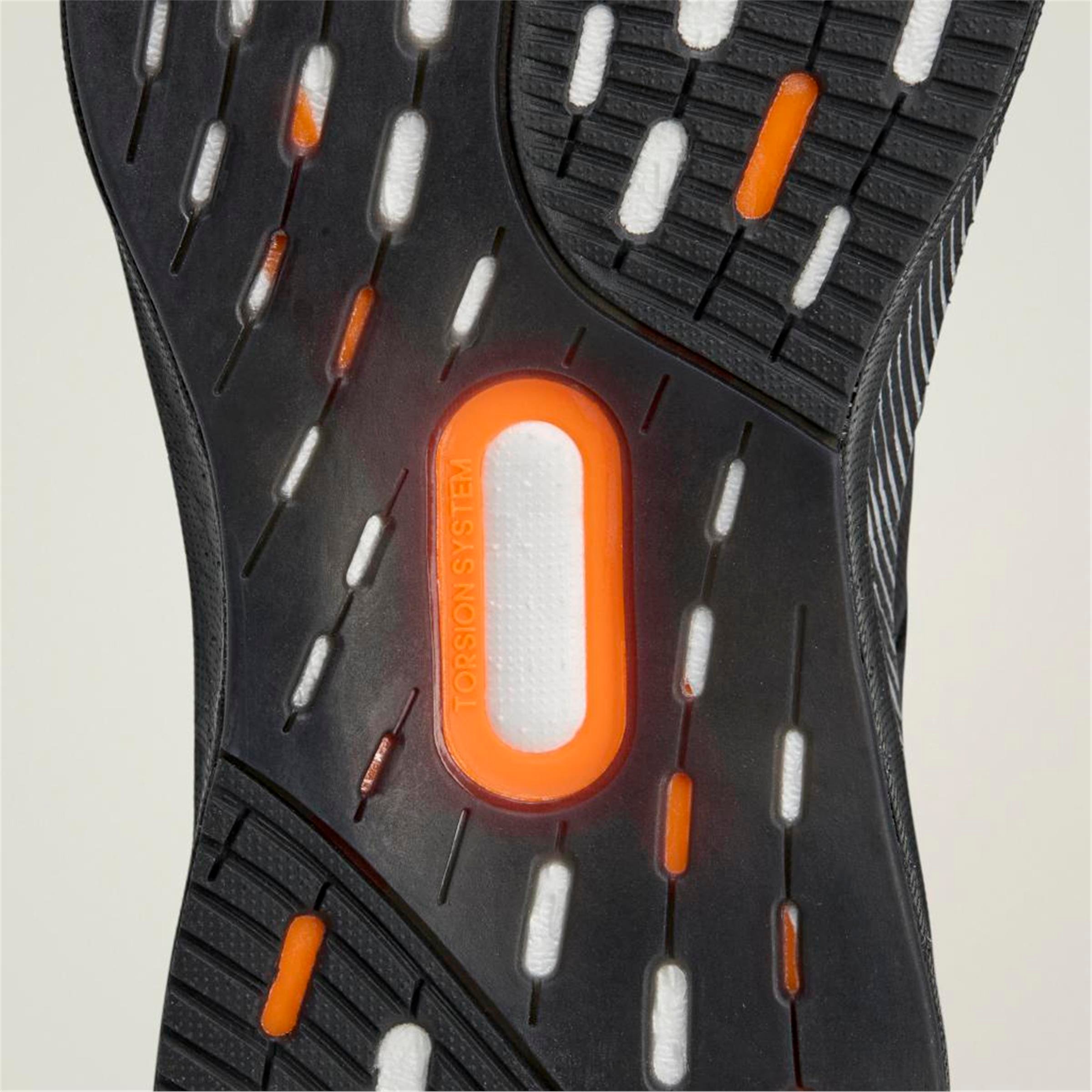 aSMC ULTRABOOST 5