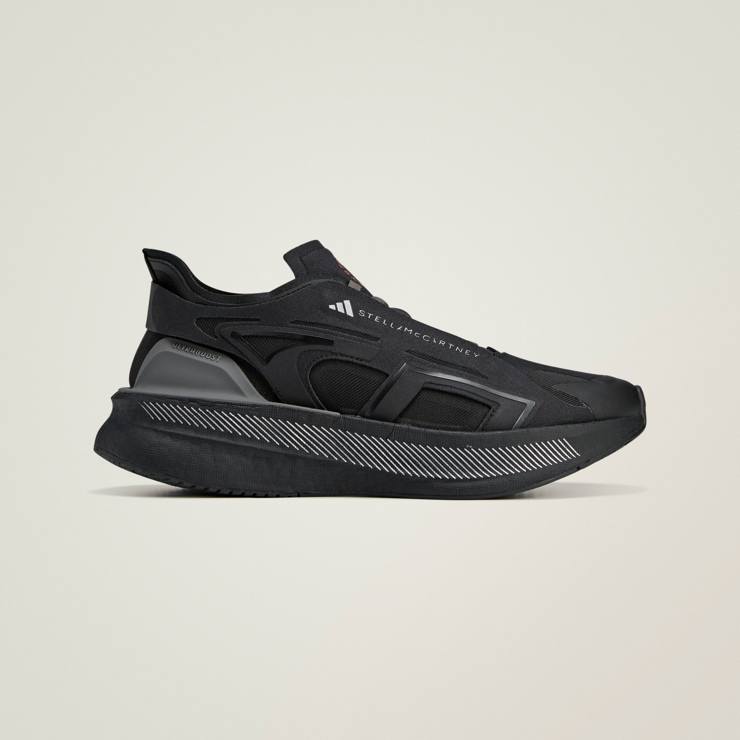 aSMC ULTRABOOST 5