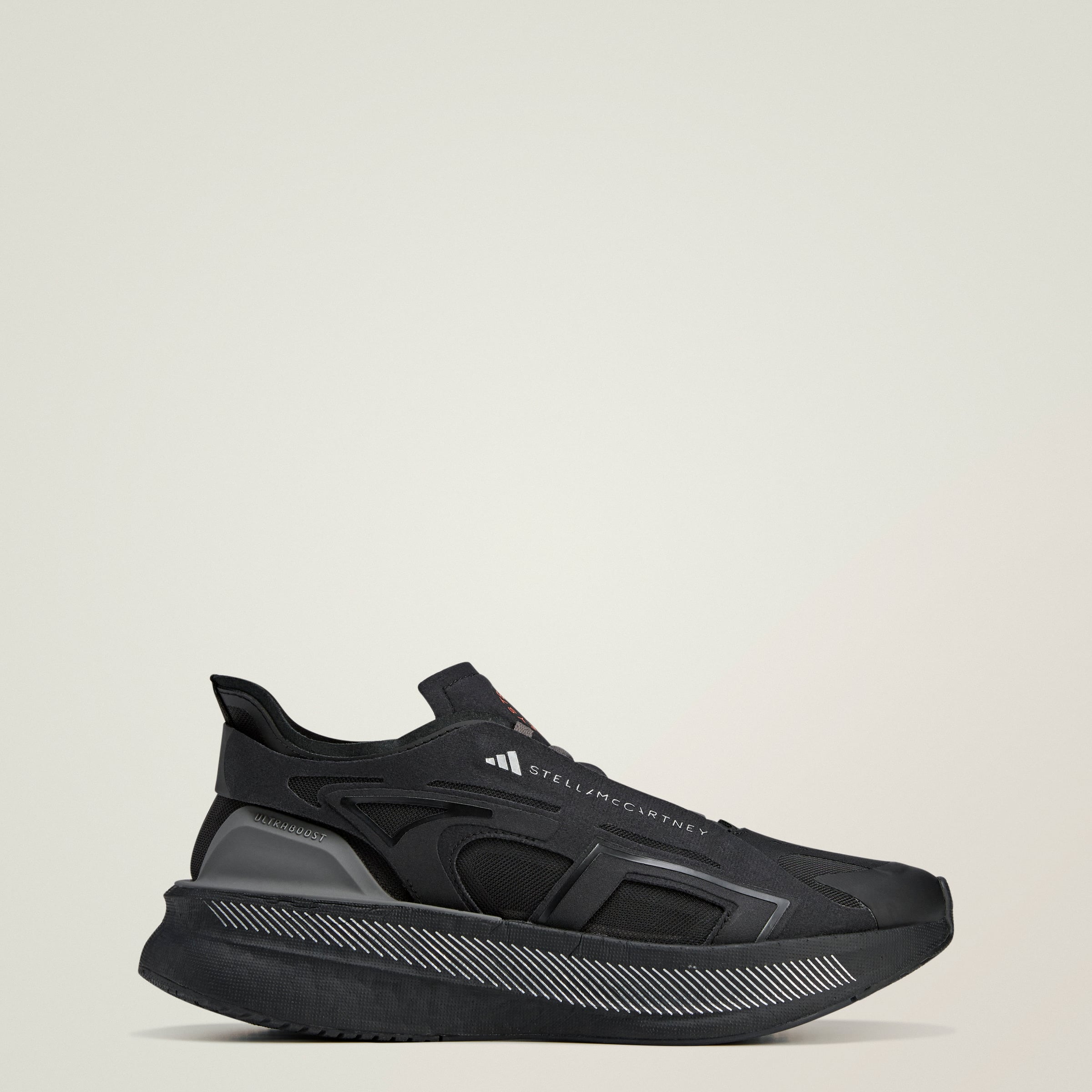 aSMC ULTRABOOST 5