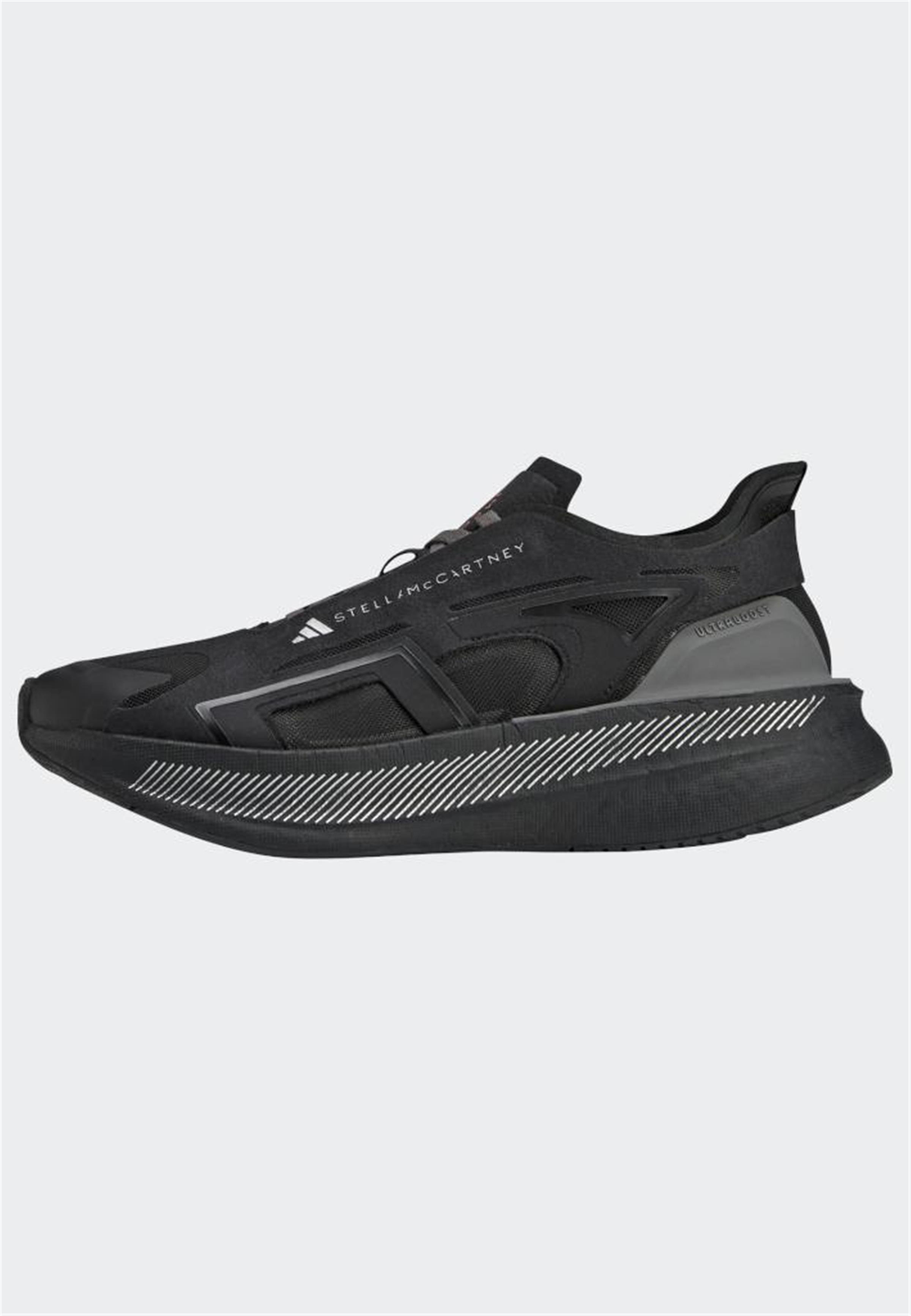 aSMC ULTRABOOST 5