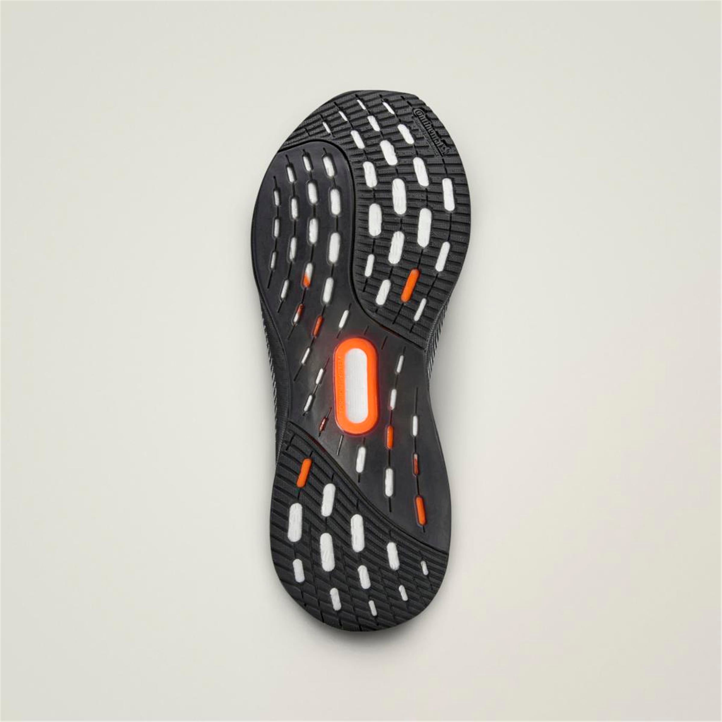aSMC ULTRABOOST 5