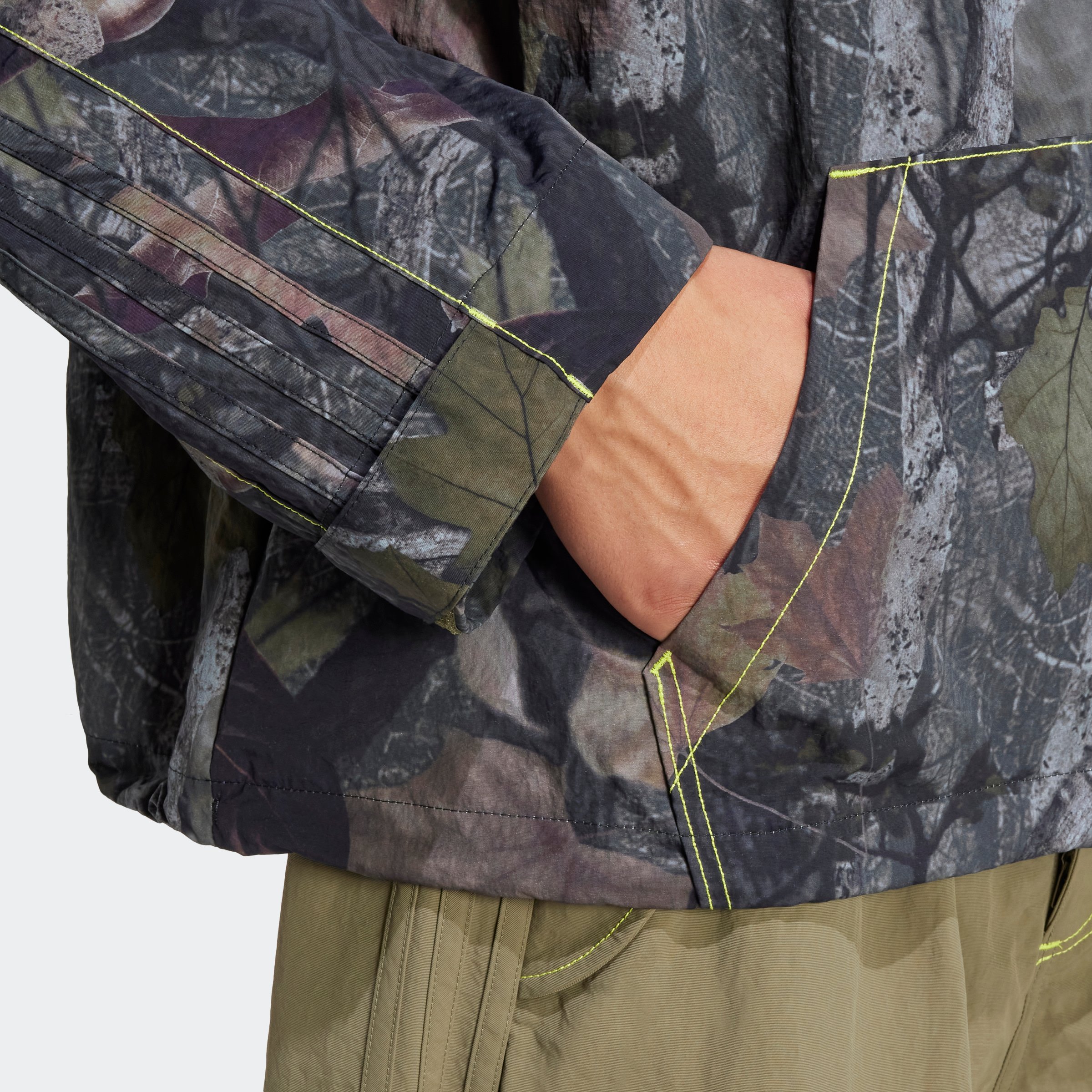 CAMO JACKET Q1