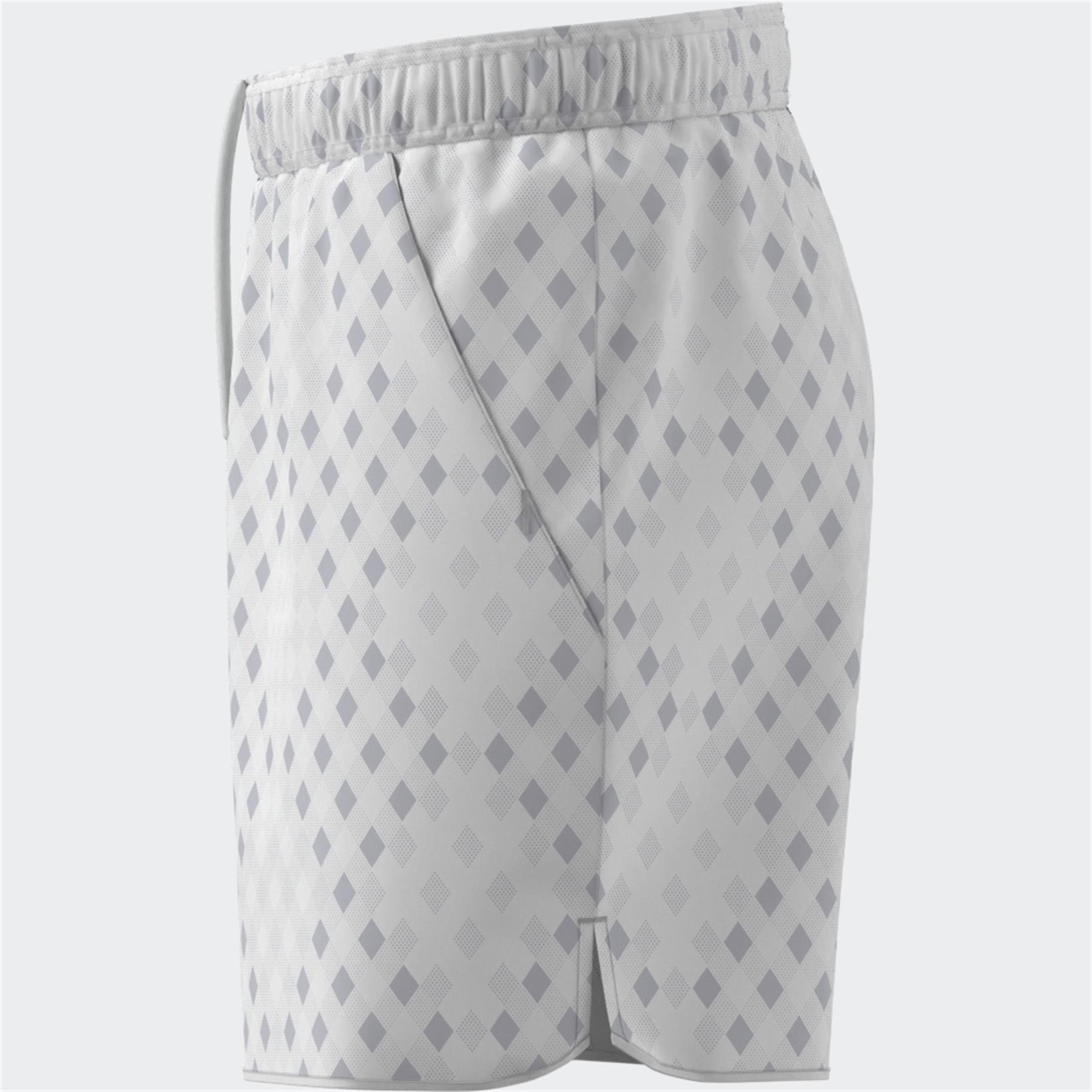 CLUB GRAPHSHORT