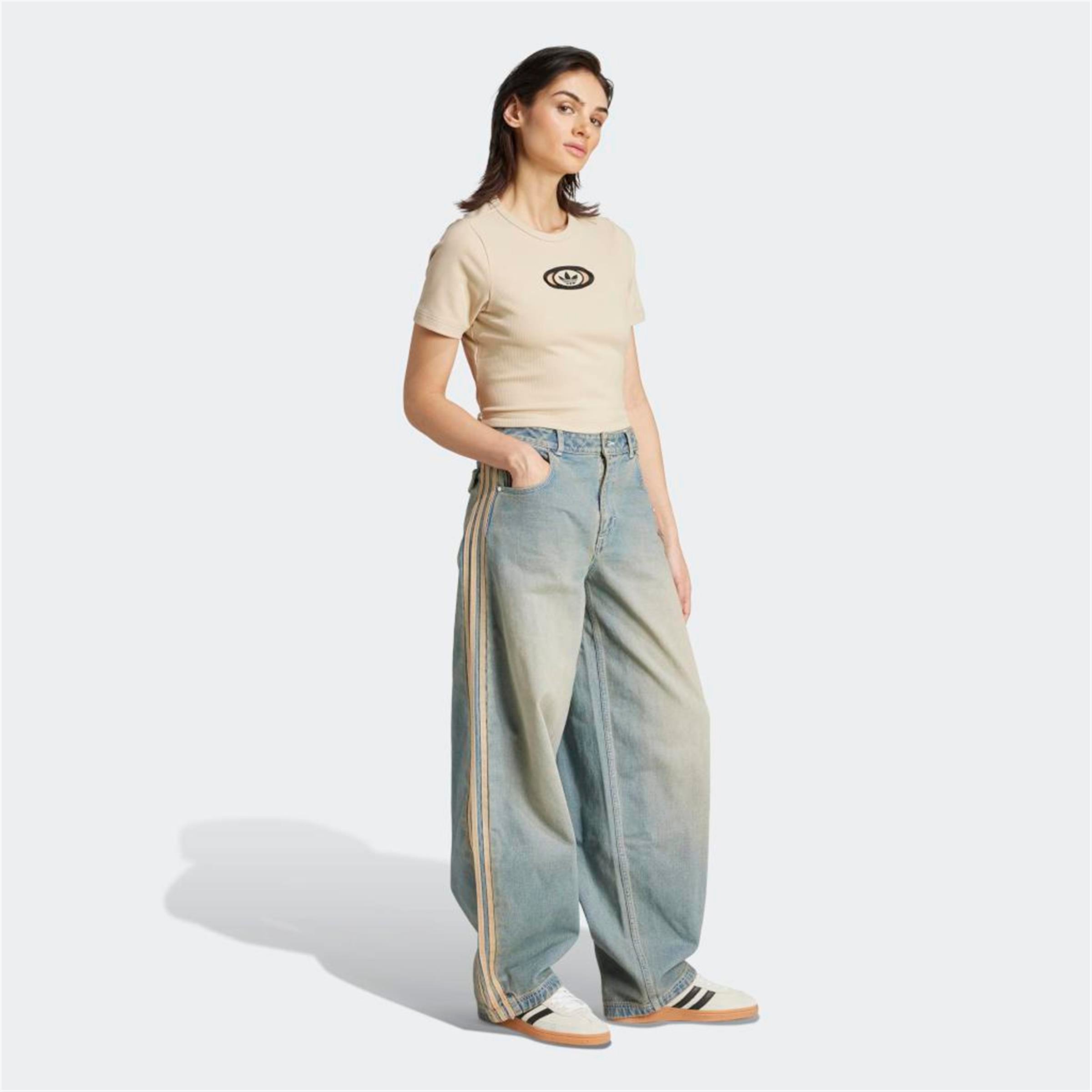 CUT OUT RIB TEE