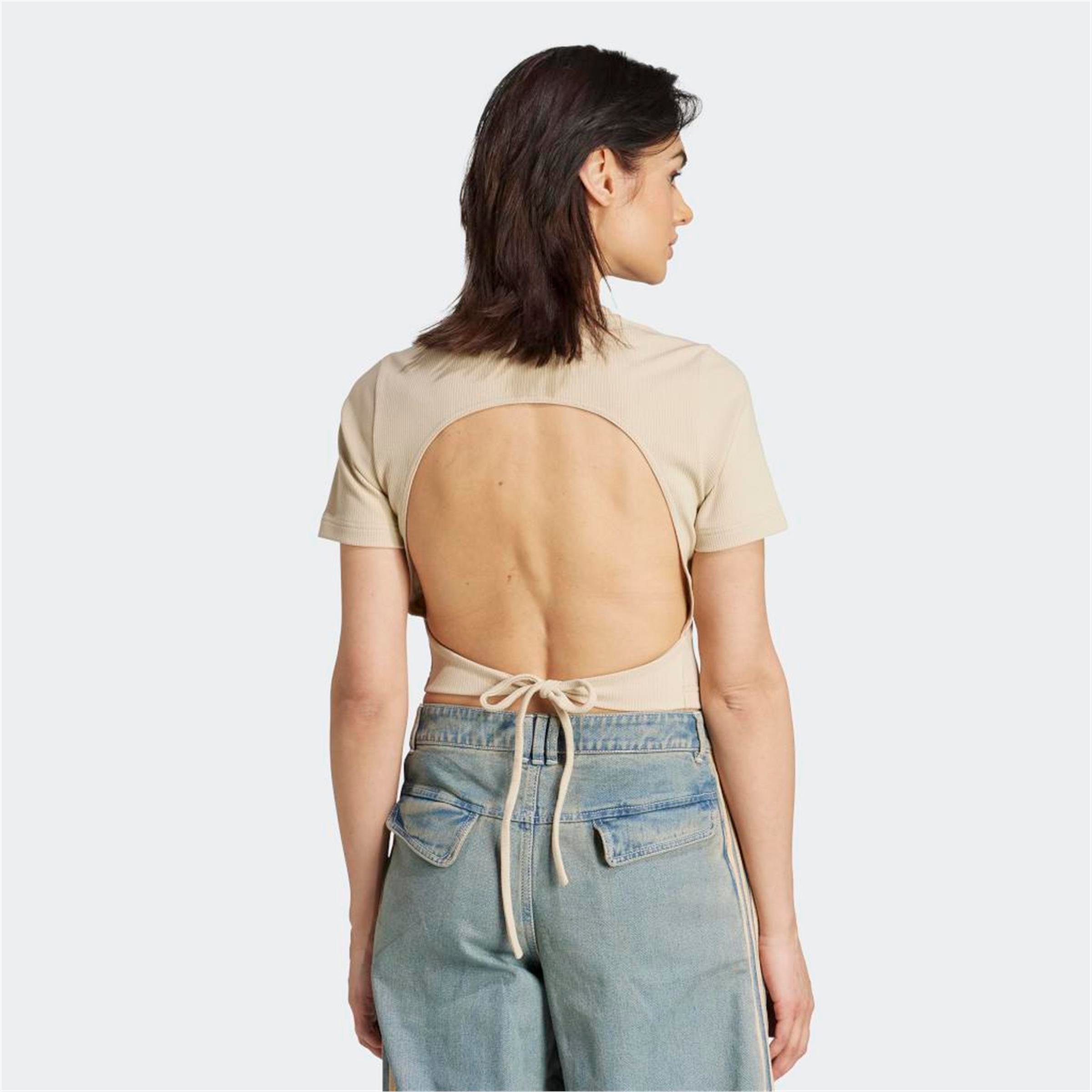 CUT OUT RIB TEE