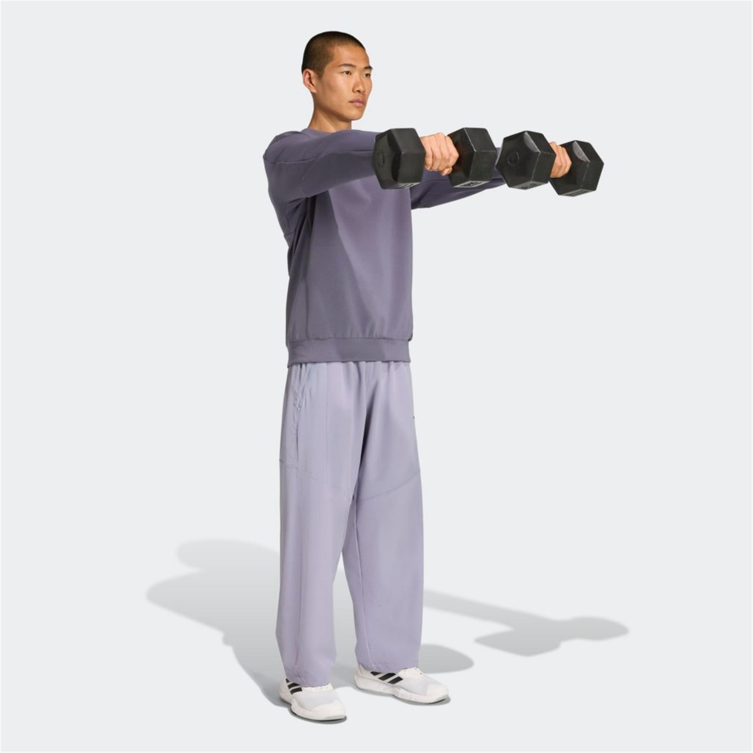 D4T CREW SWEATS