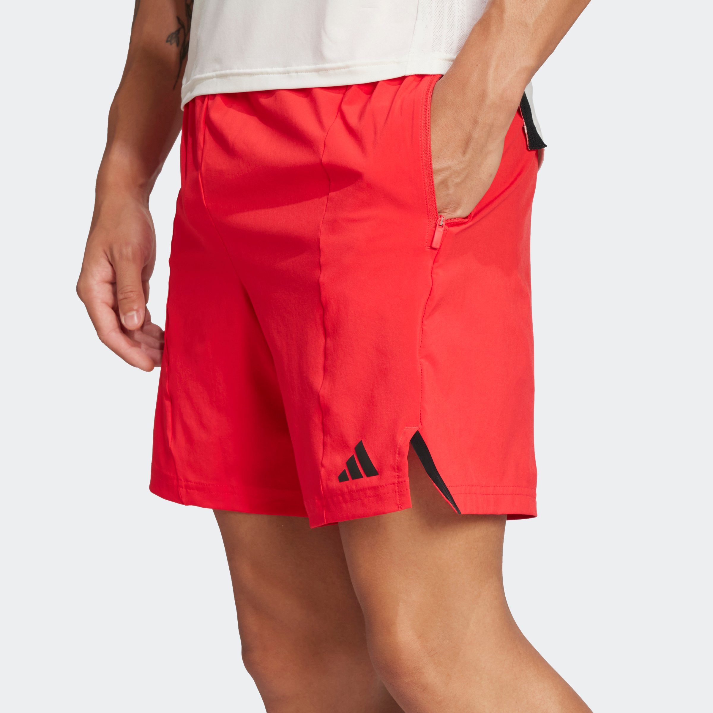D4T SHORT