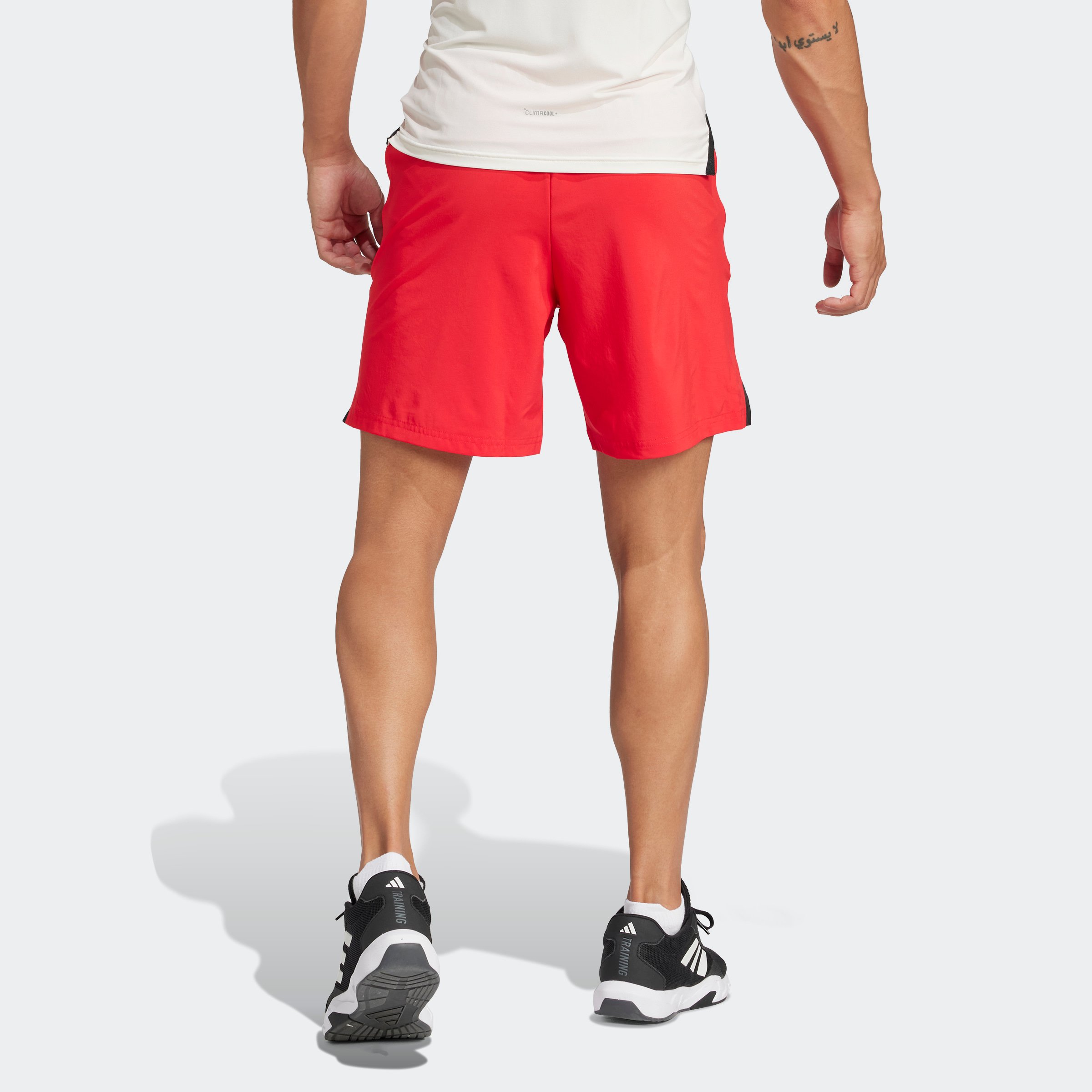 D4T SHORT