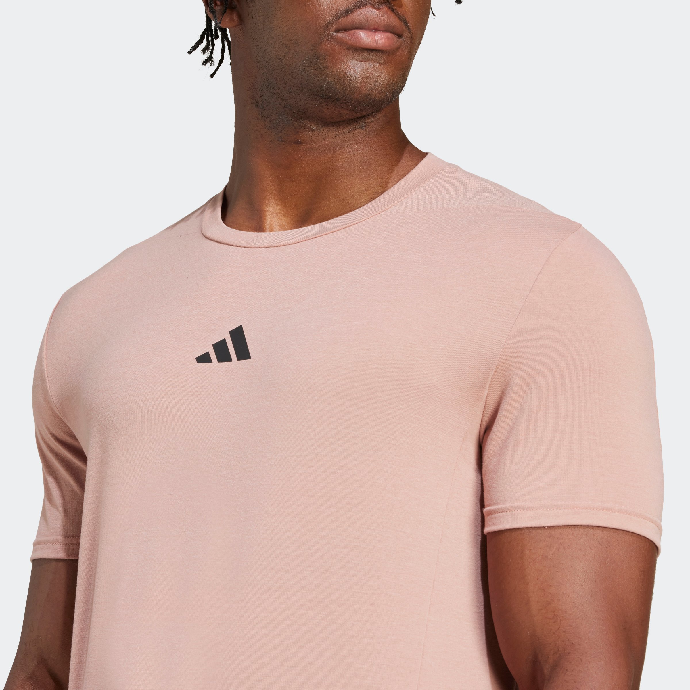 D4T TEE