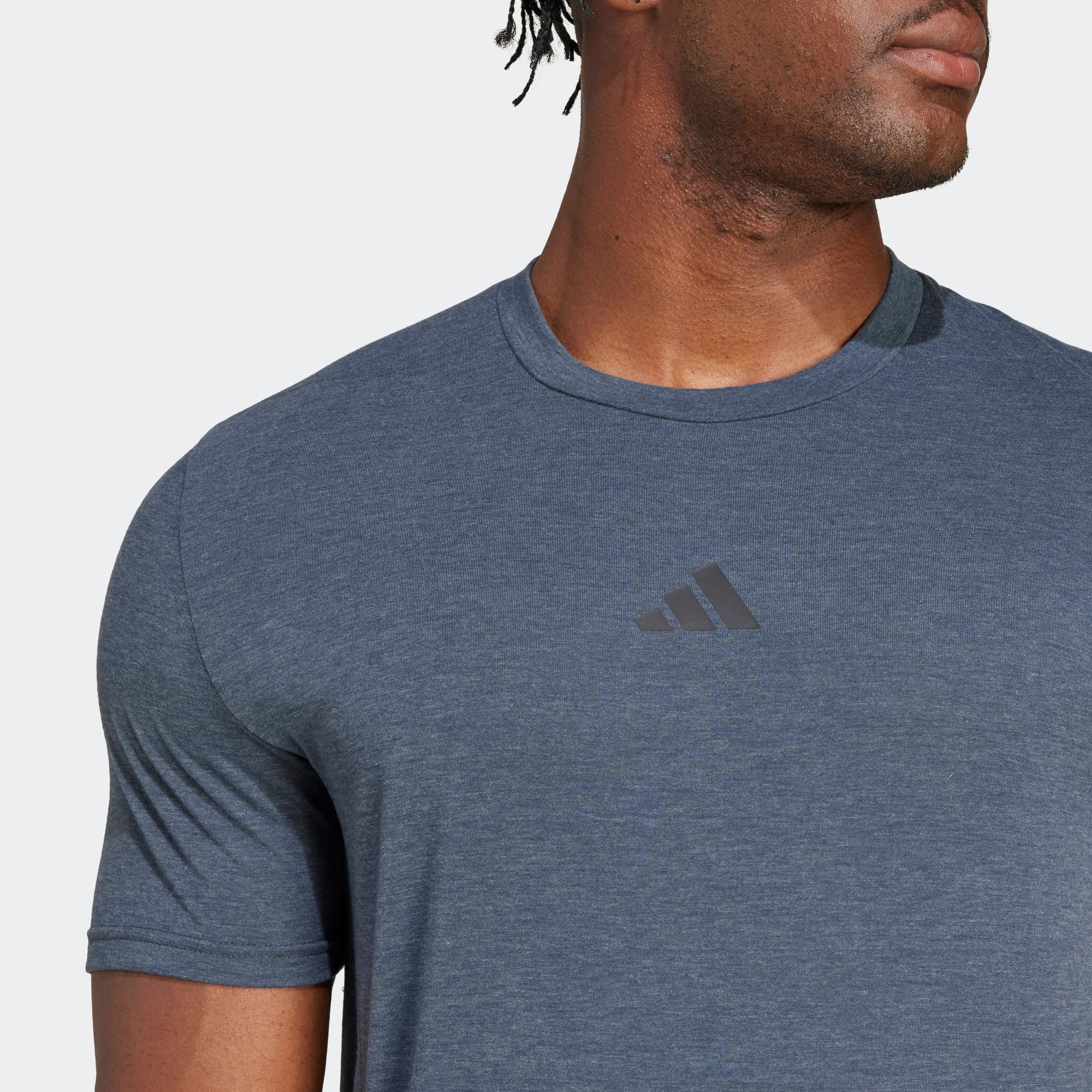 D4T TEE