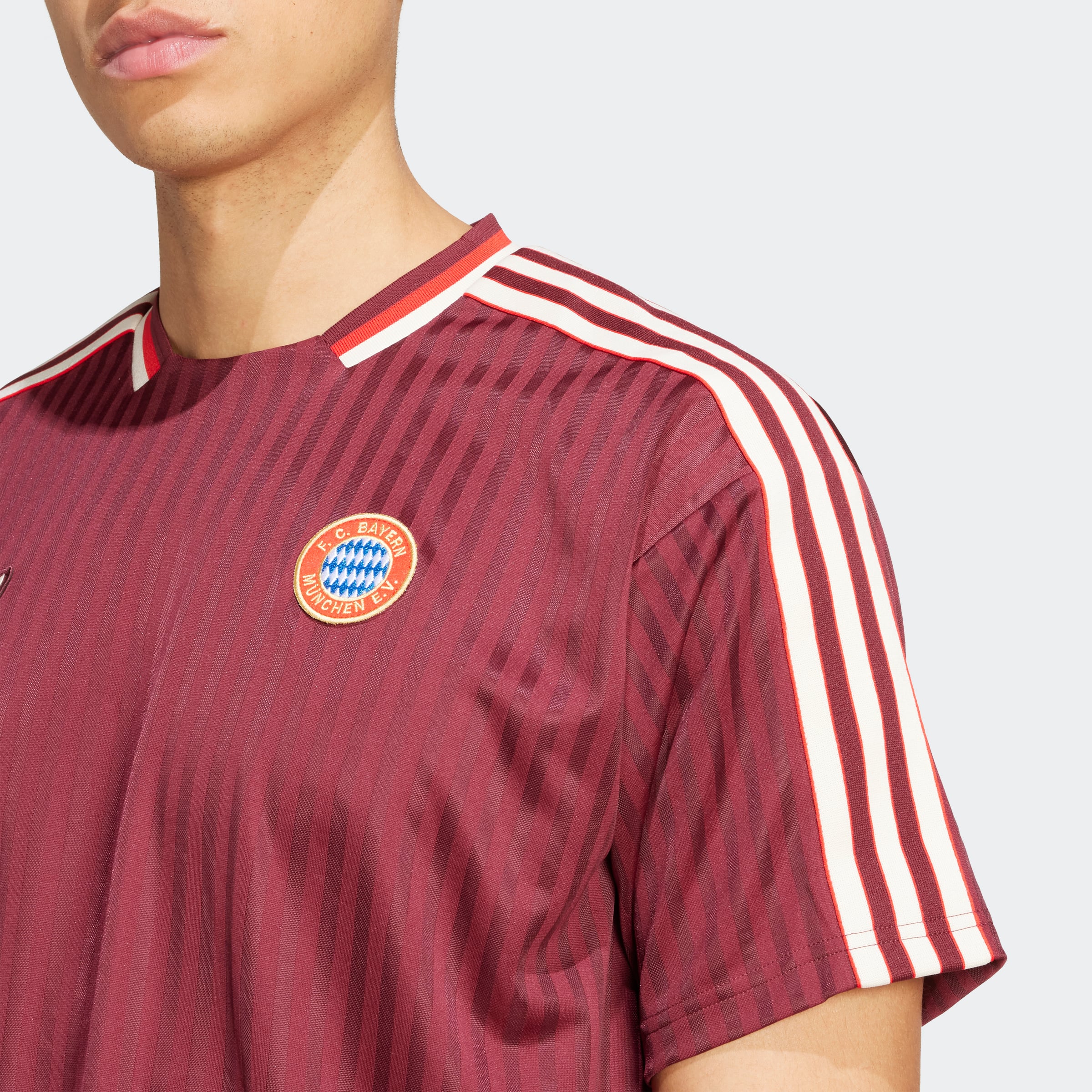 FCB ICON JSY