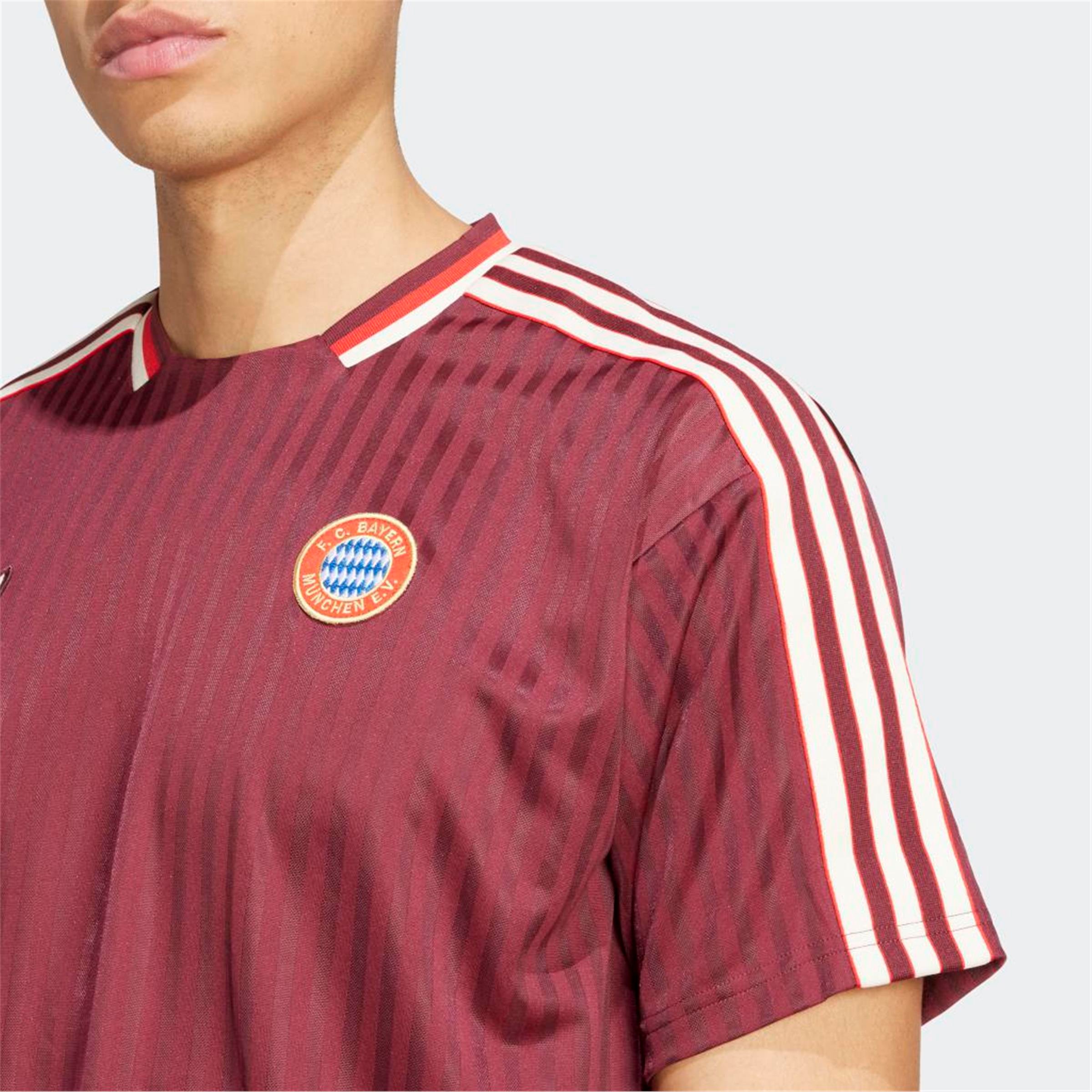 FCB ICON JSY