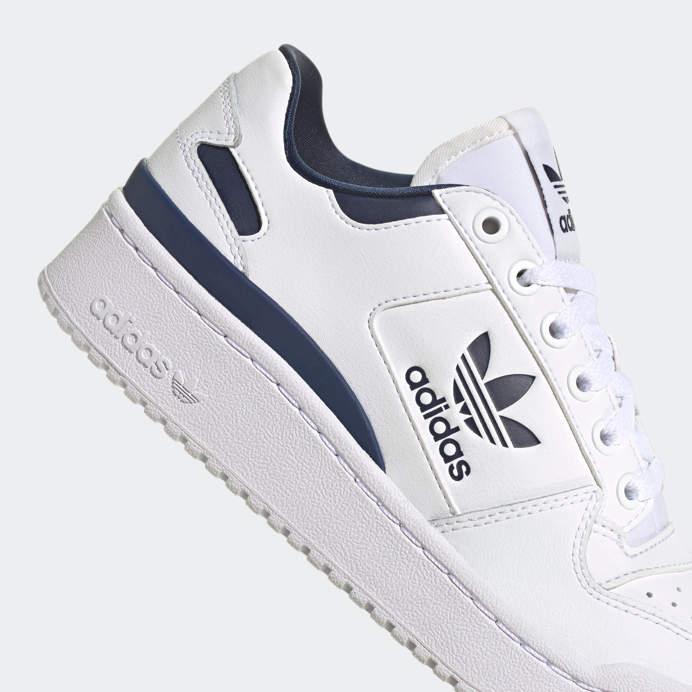 FORUM BOLD J