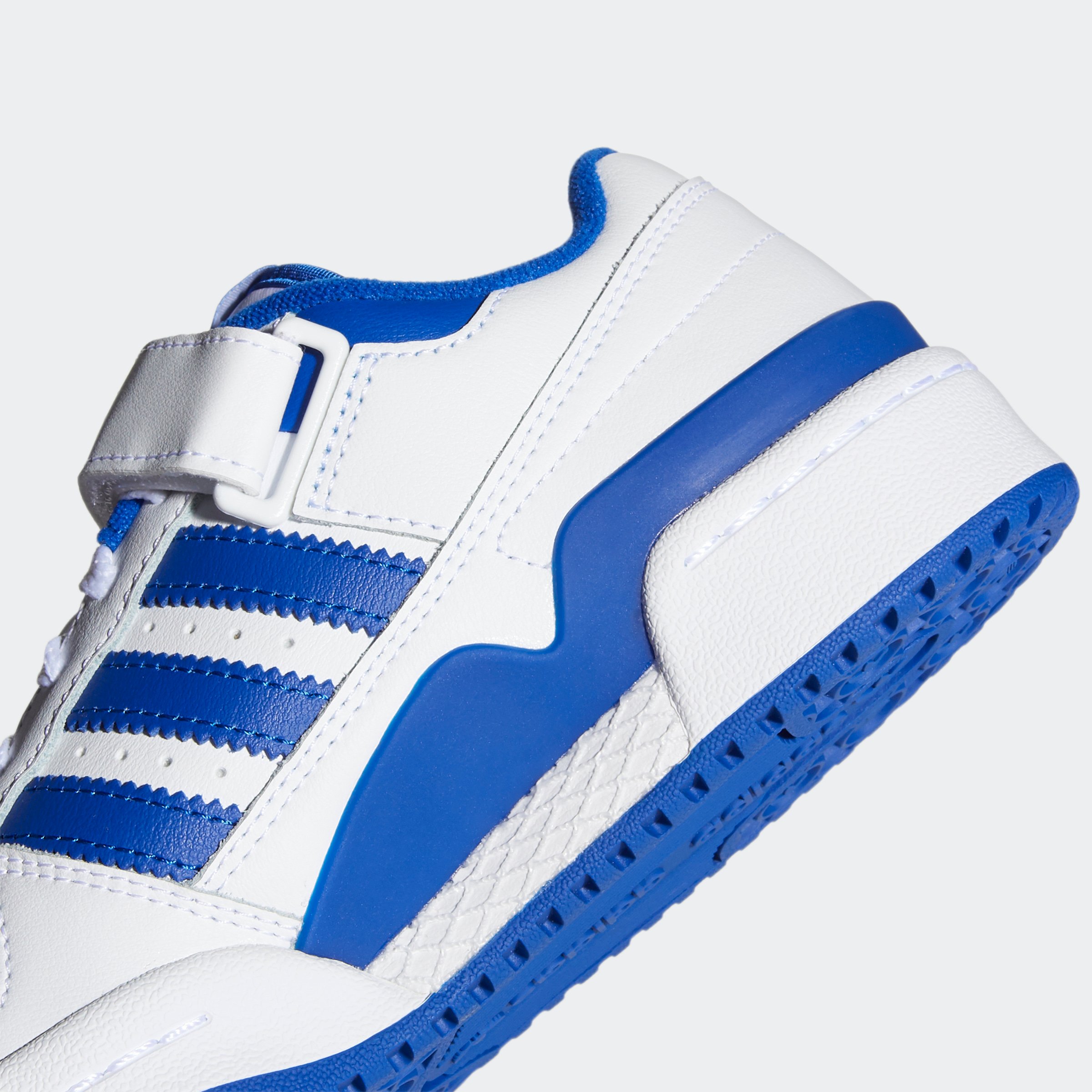 FORUM LOW J