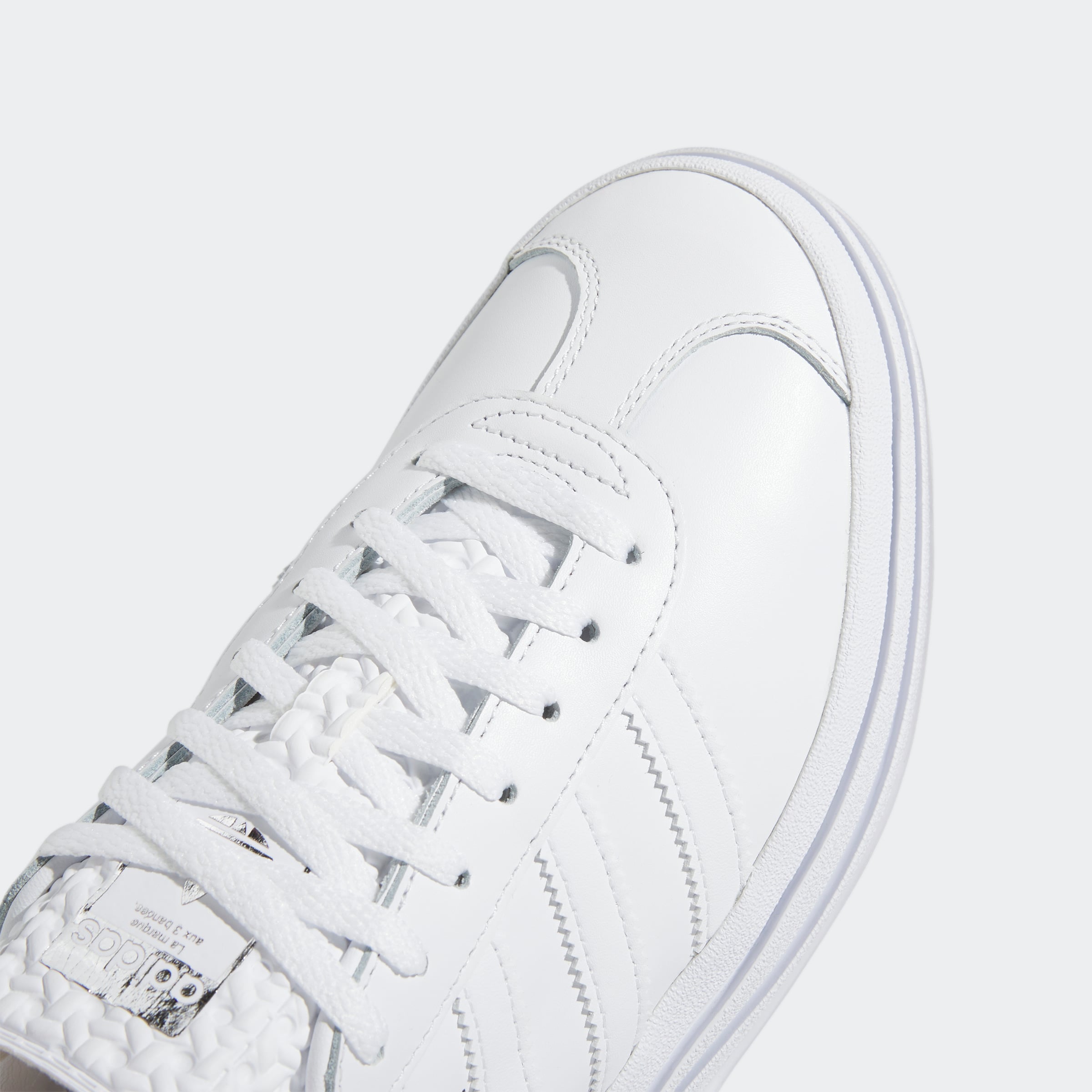 GAZELLE BOLD W
