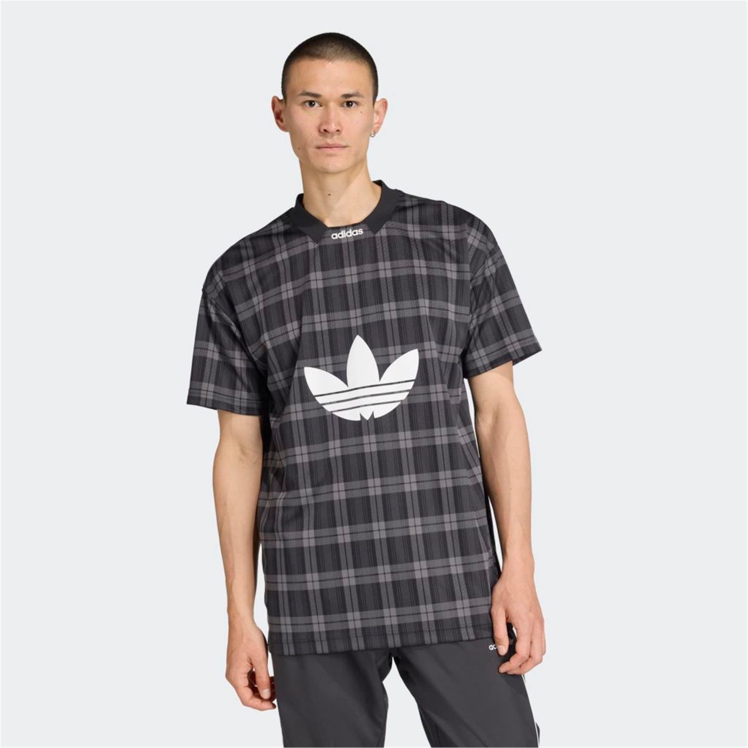 GRAPHIC LO TEE