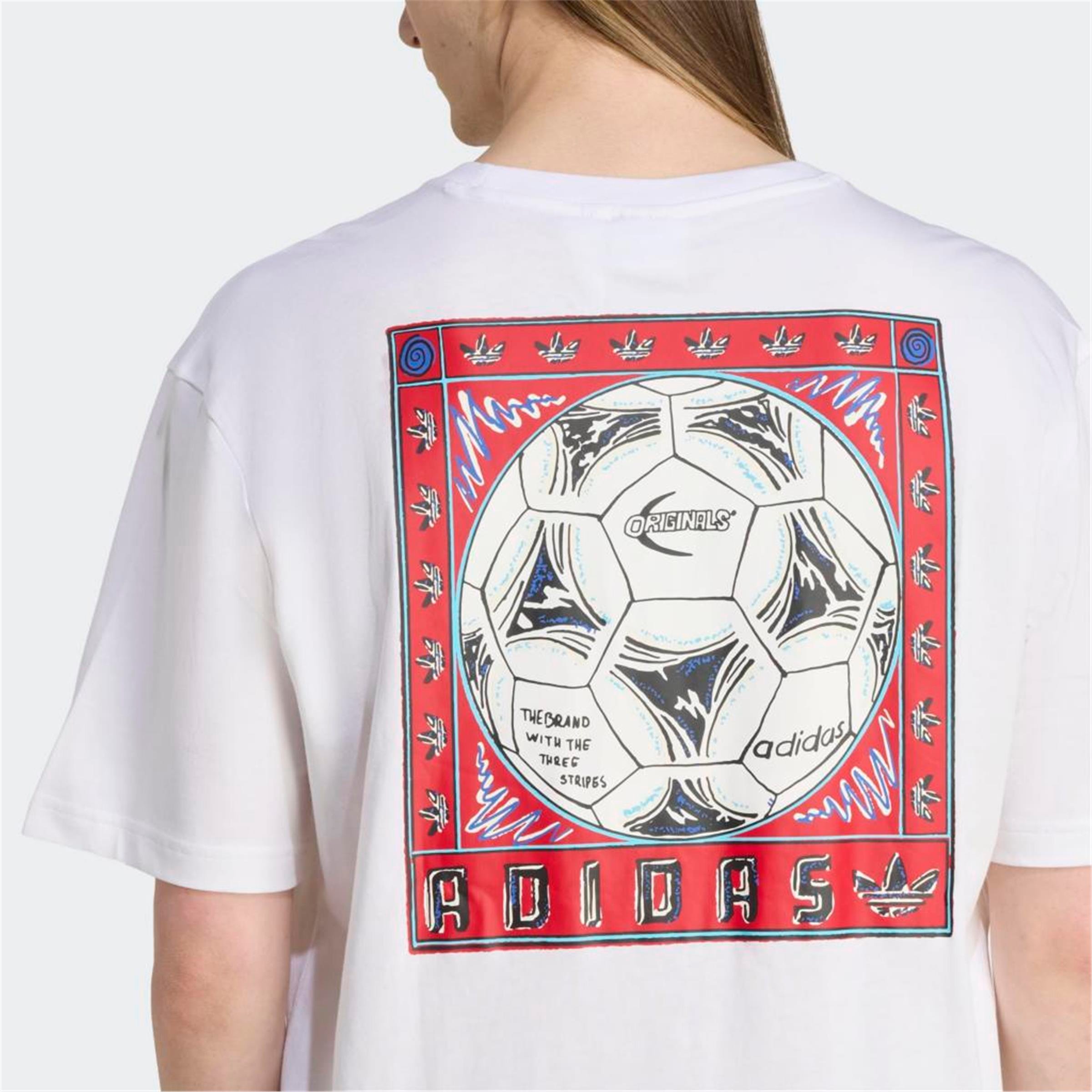 GRAPHIC TEE