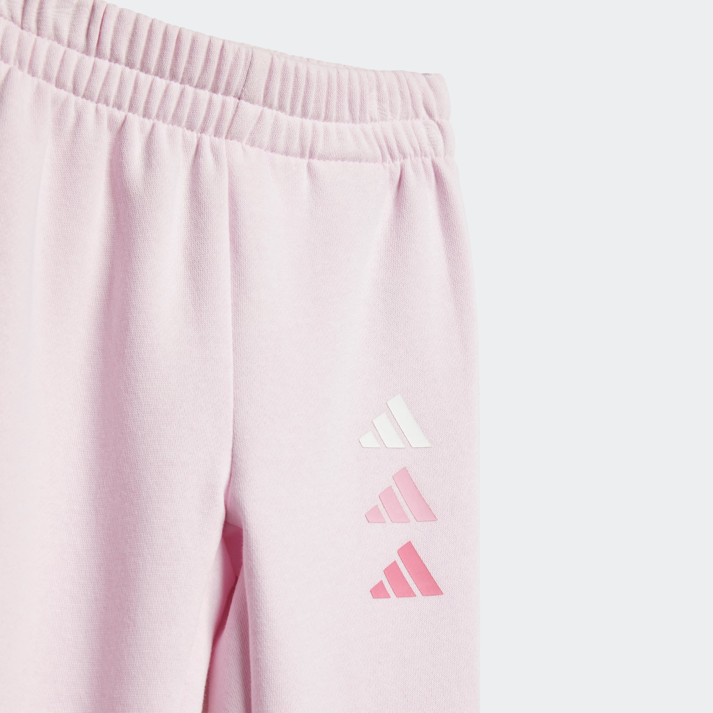 I CLBRTNTS