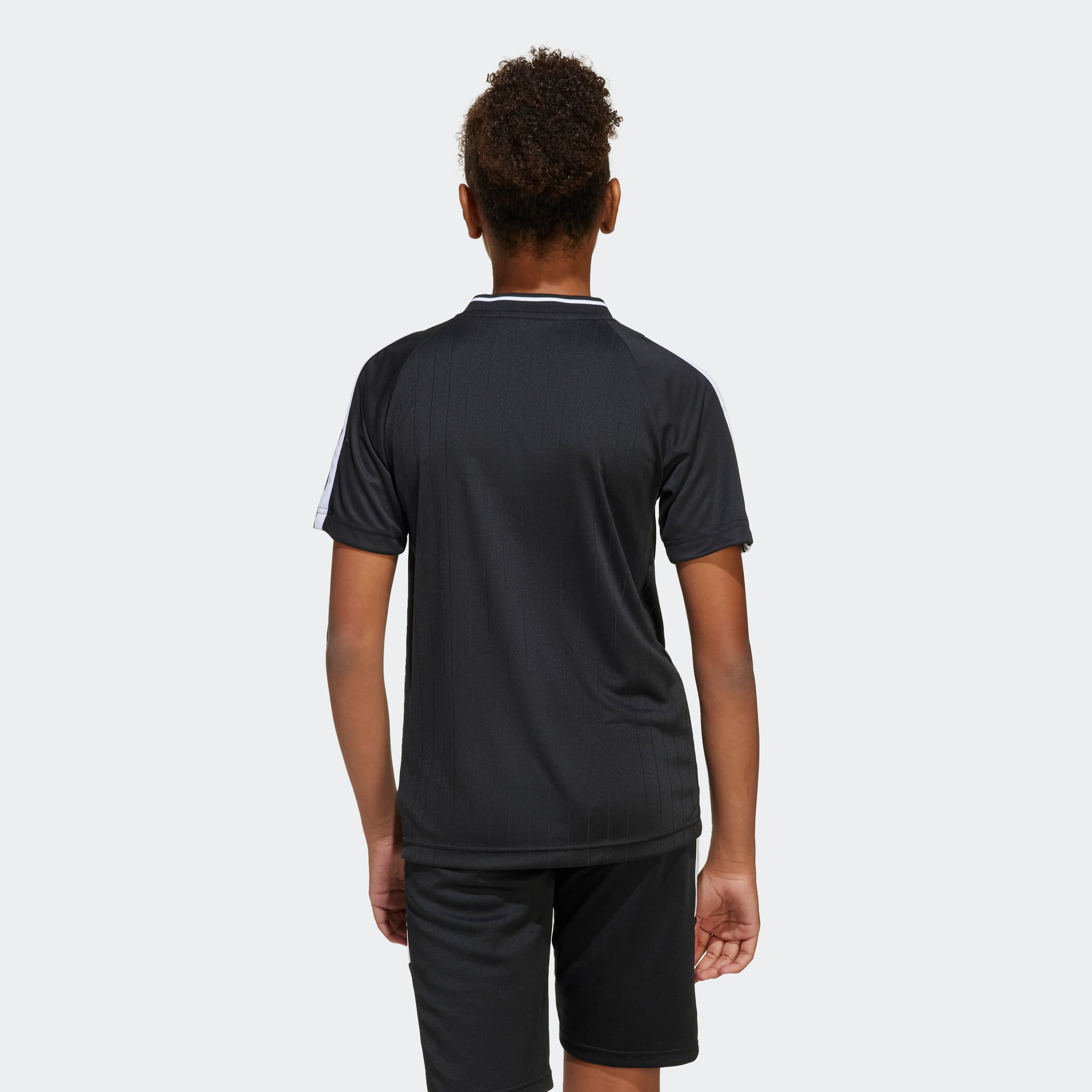 J HOT TEE