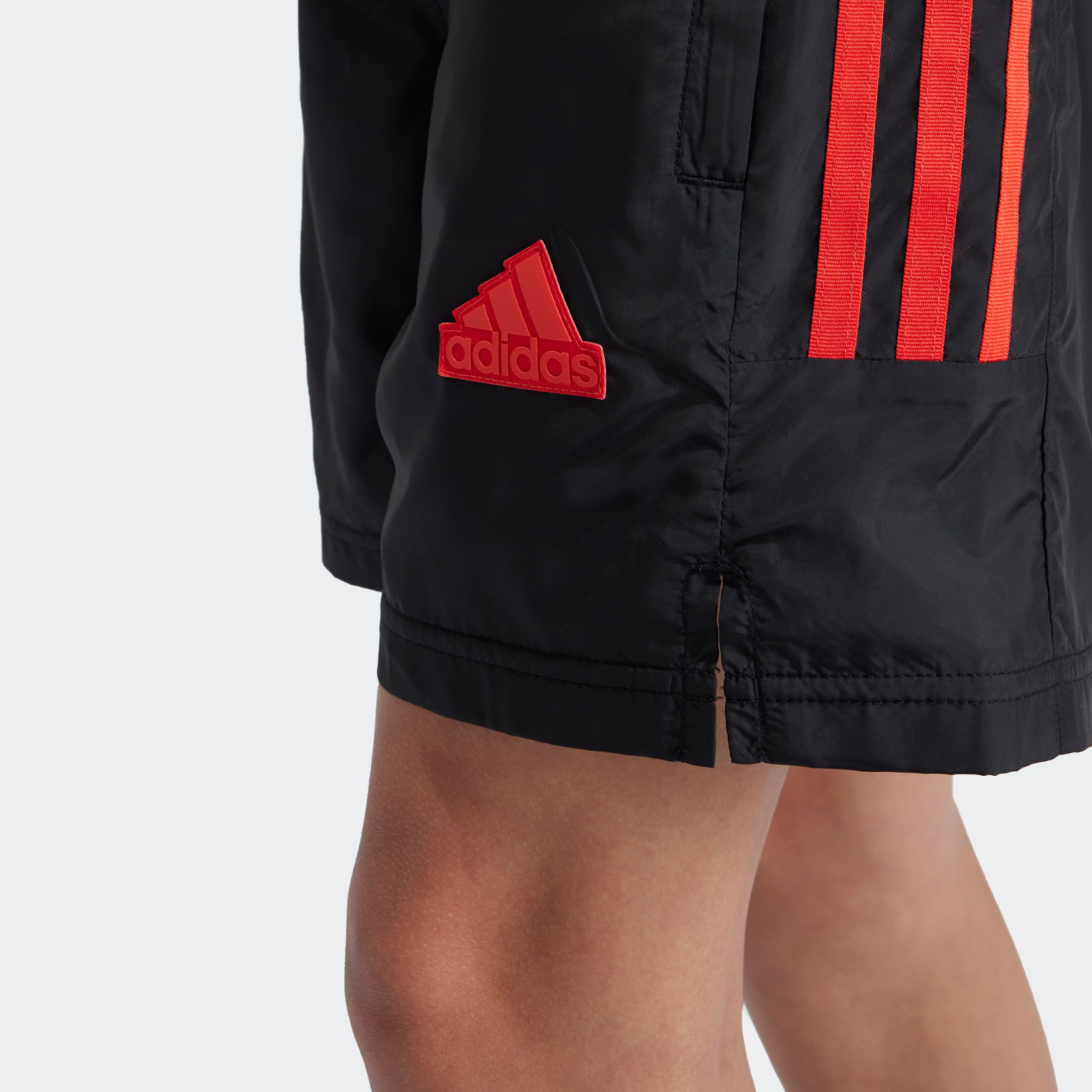 J HOT WV SHORT