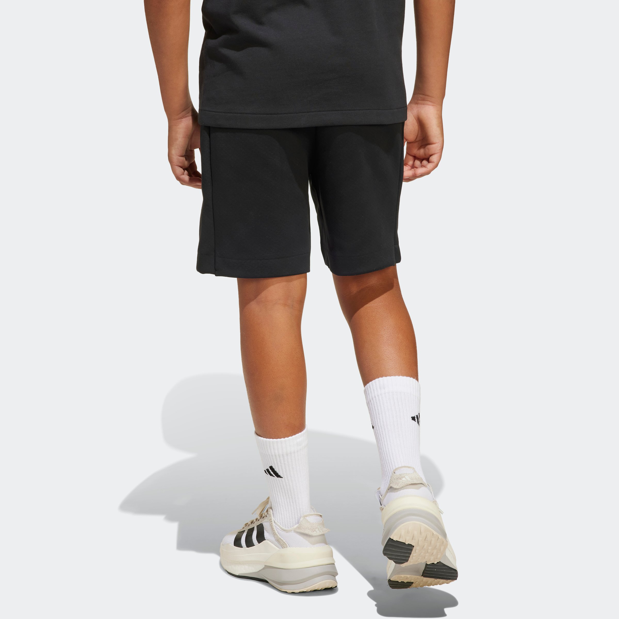 J ZNE SHORTS