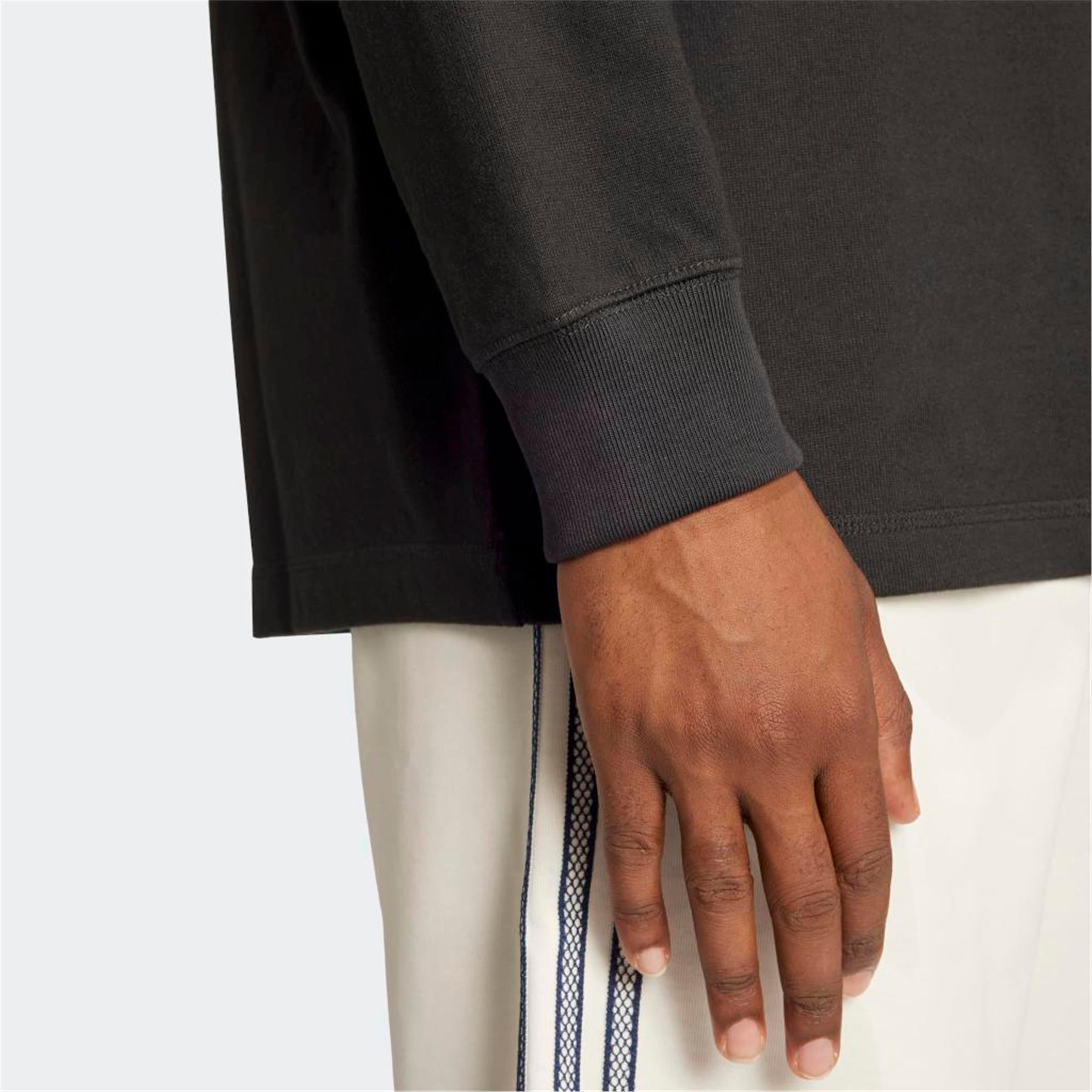 LS MOCK NECK Q1