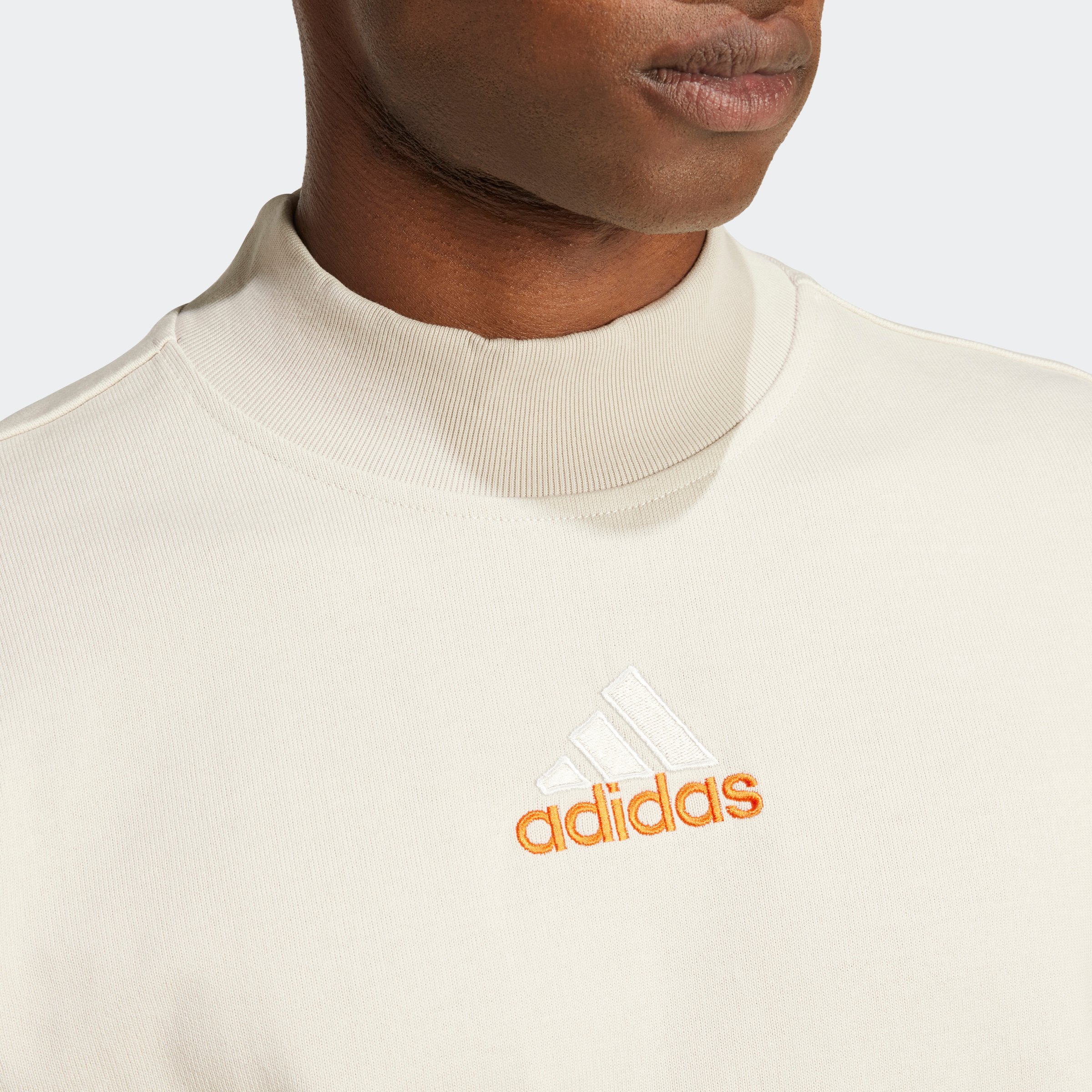 LS MOCK NECK Q1