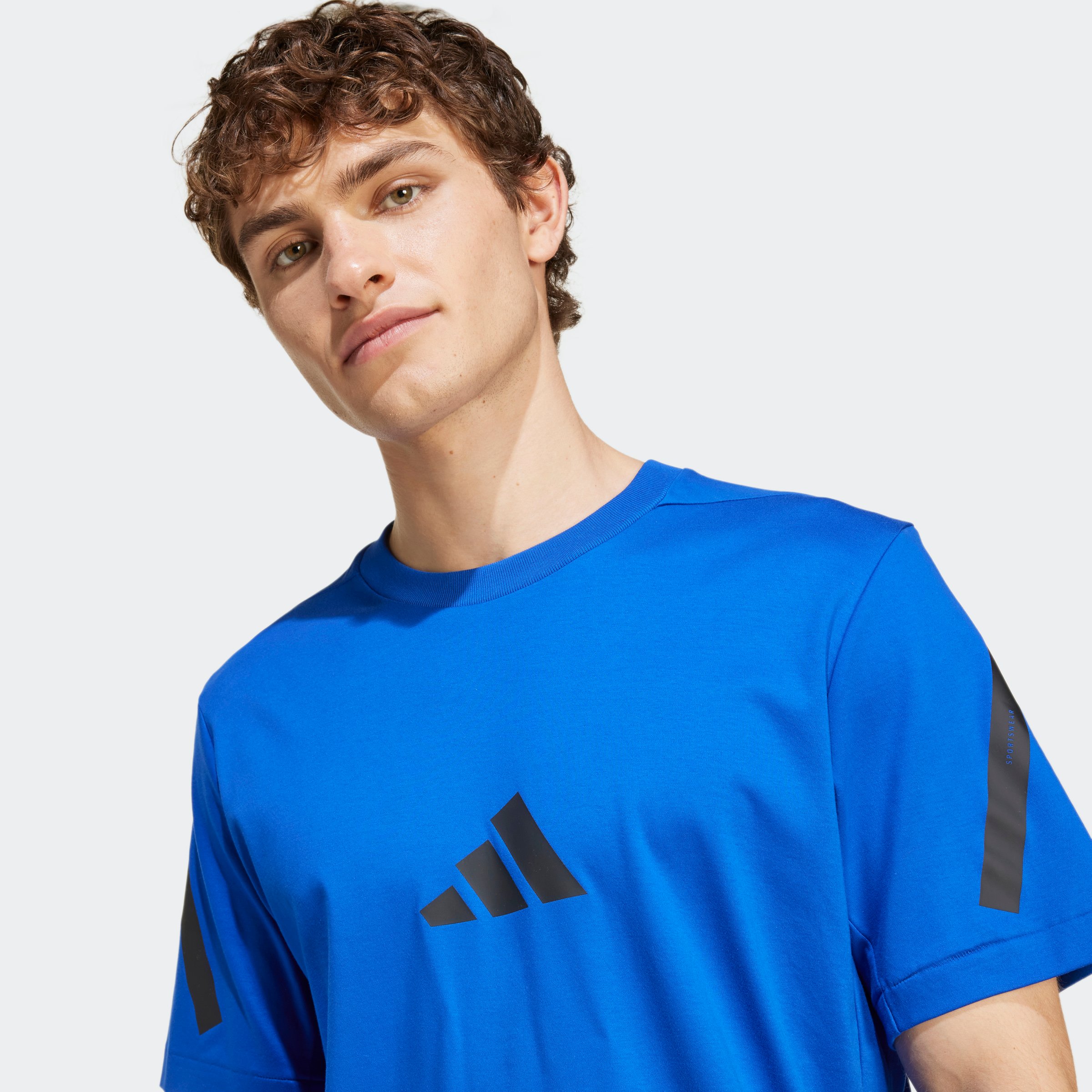 M Z.N.E. TEE