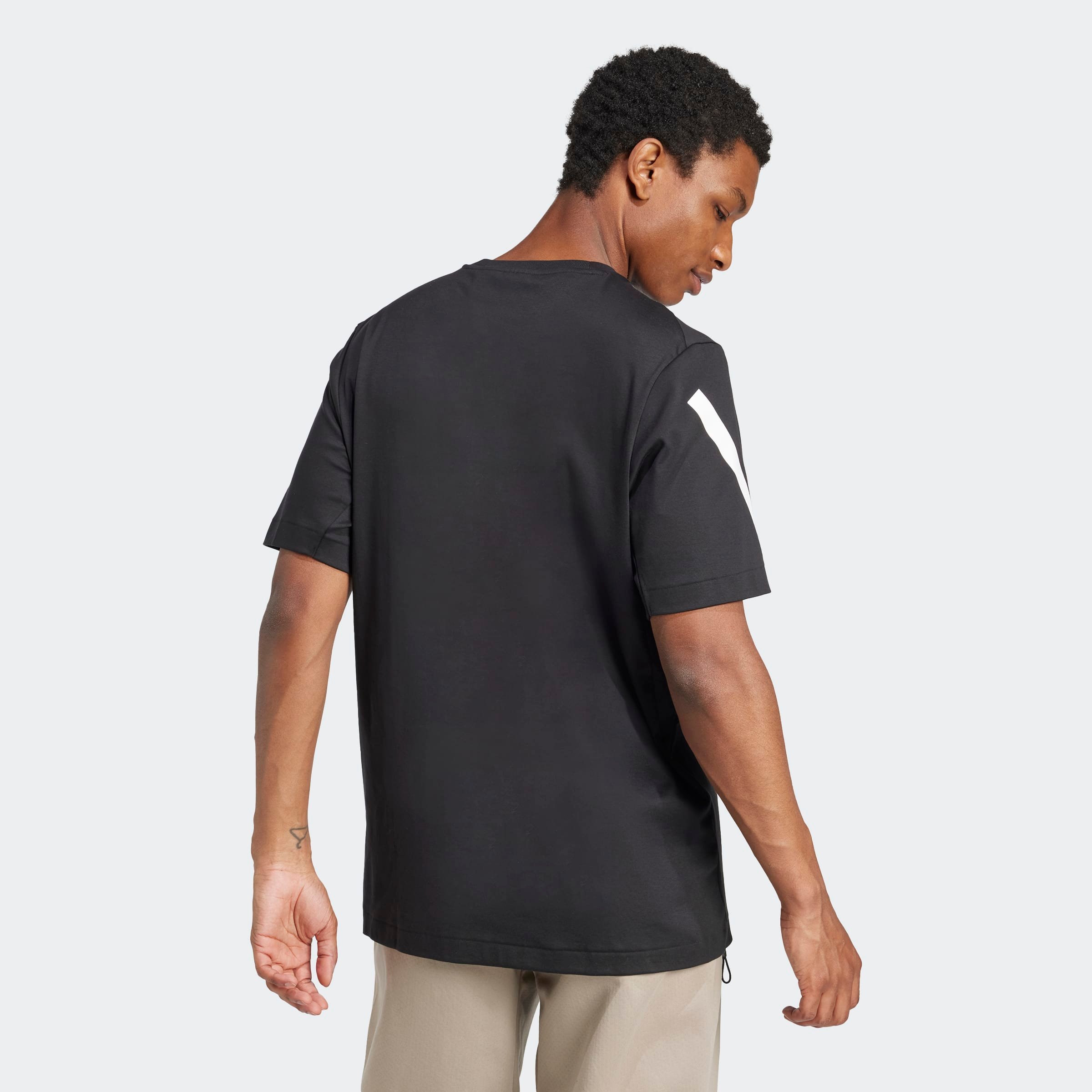 M Z.N.E. TEE