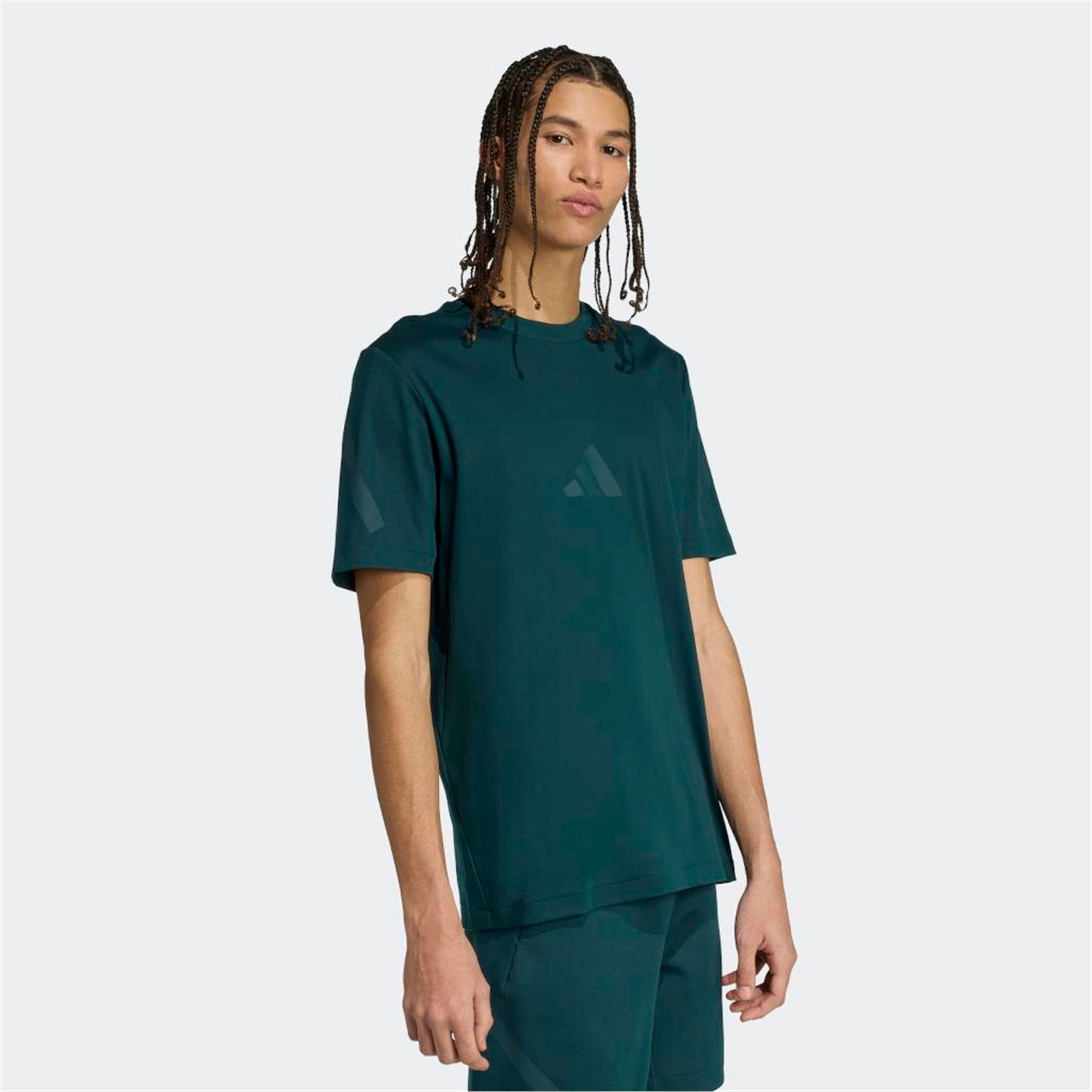 M Z.N.E. TEE