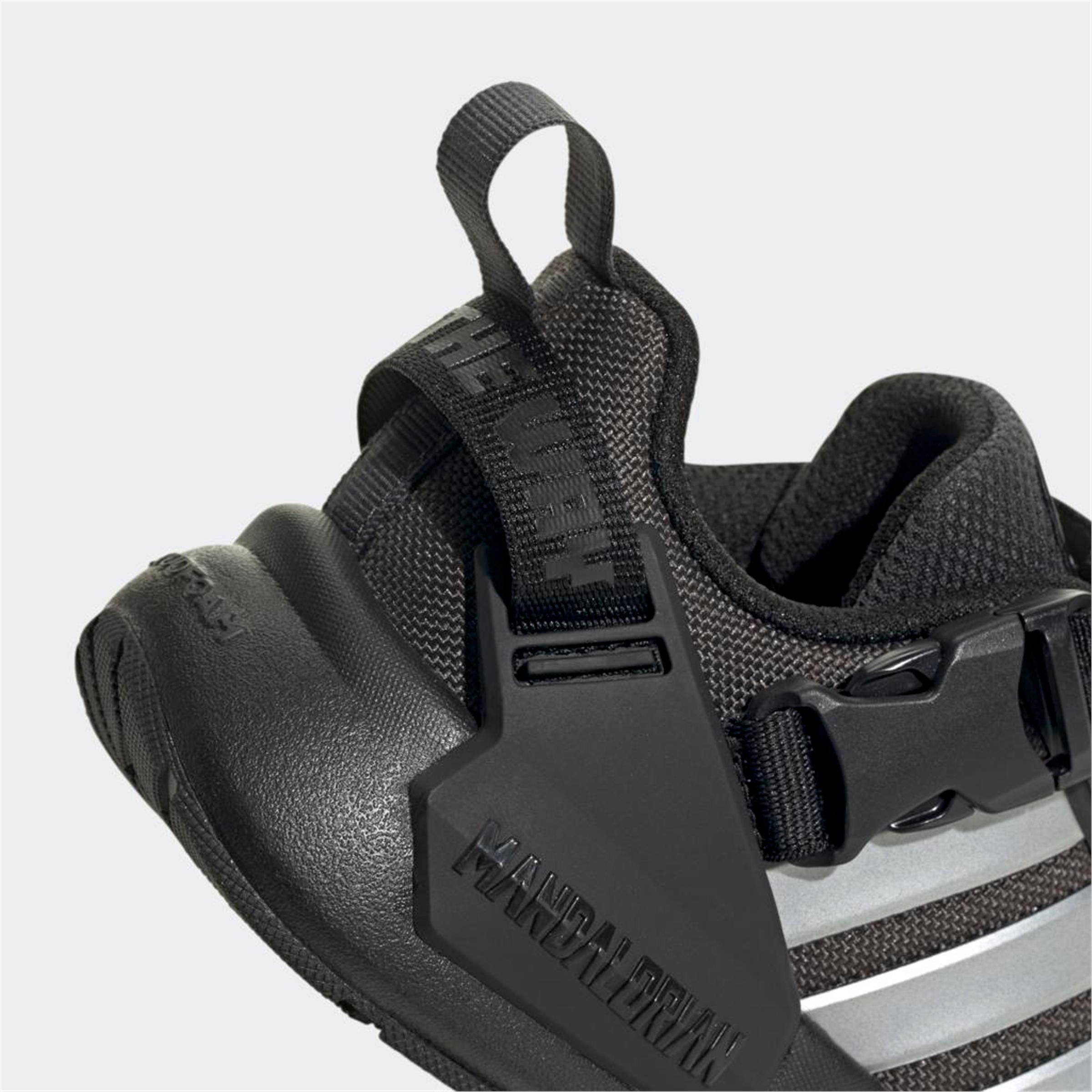 MANDO RUNNER AC K