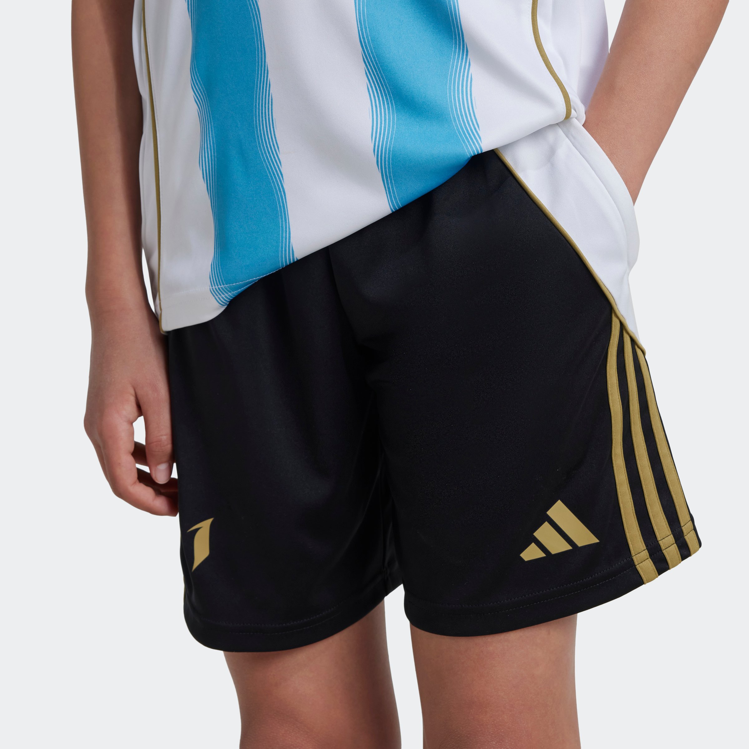 MESSI SHORT Y