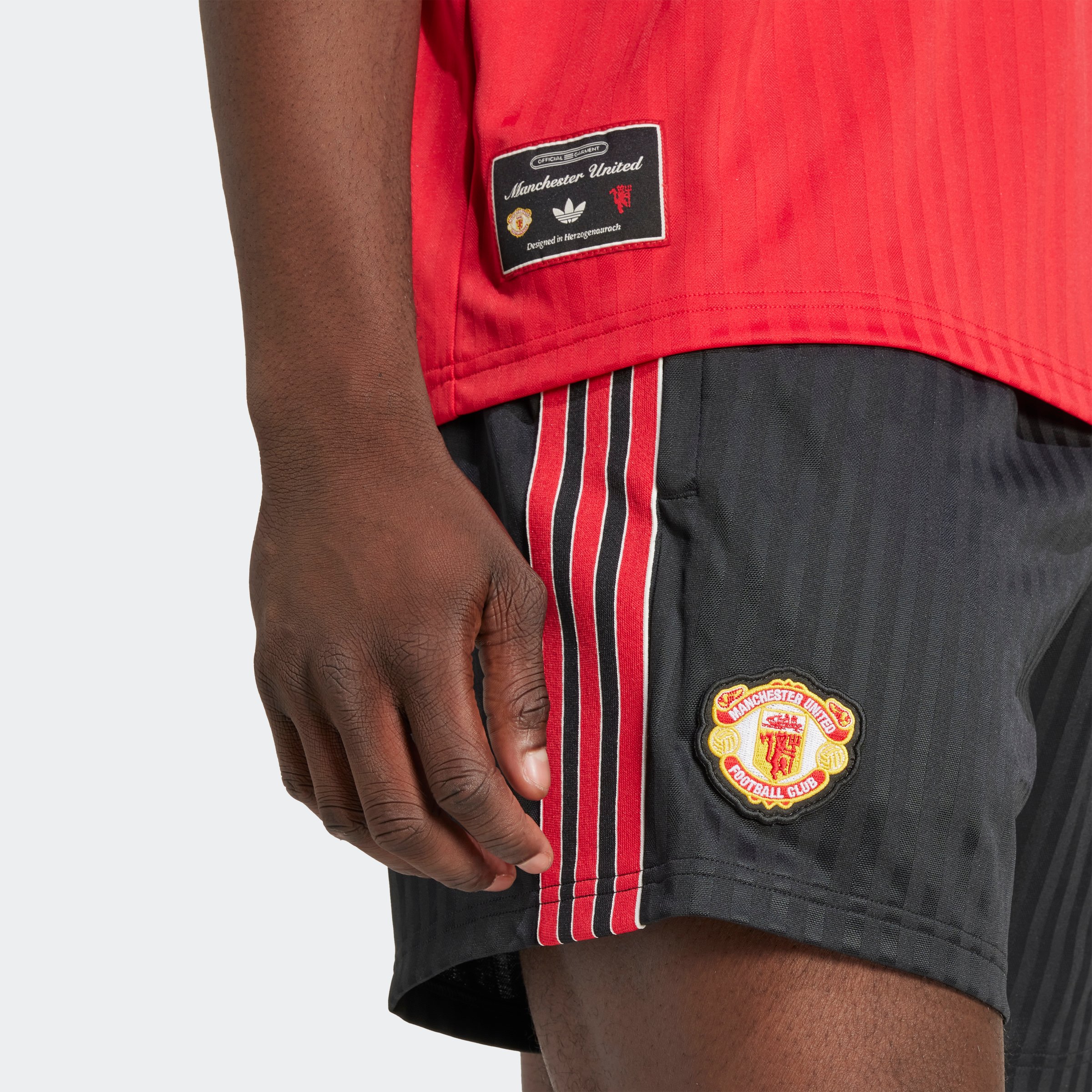 MUFC ICON SHO