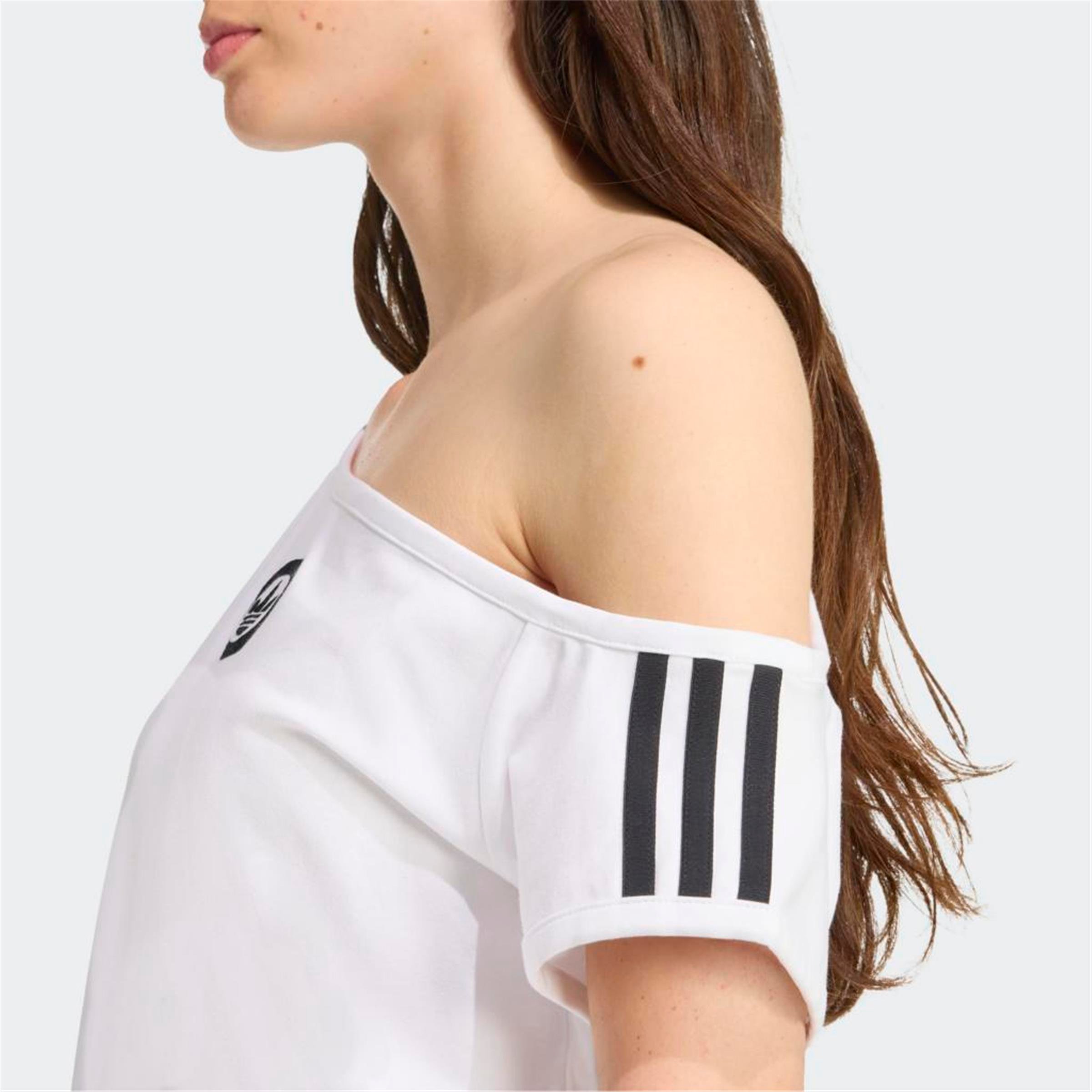 OFFSHOULDER TEE