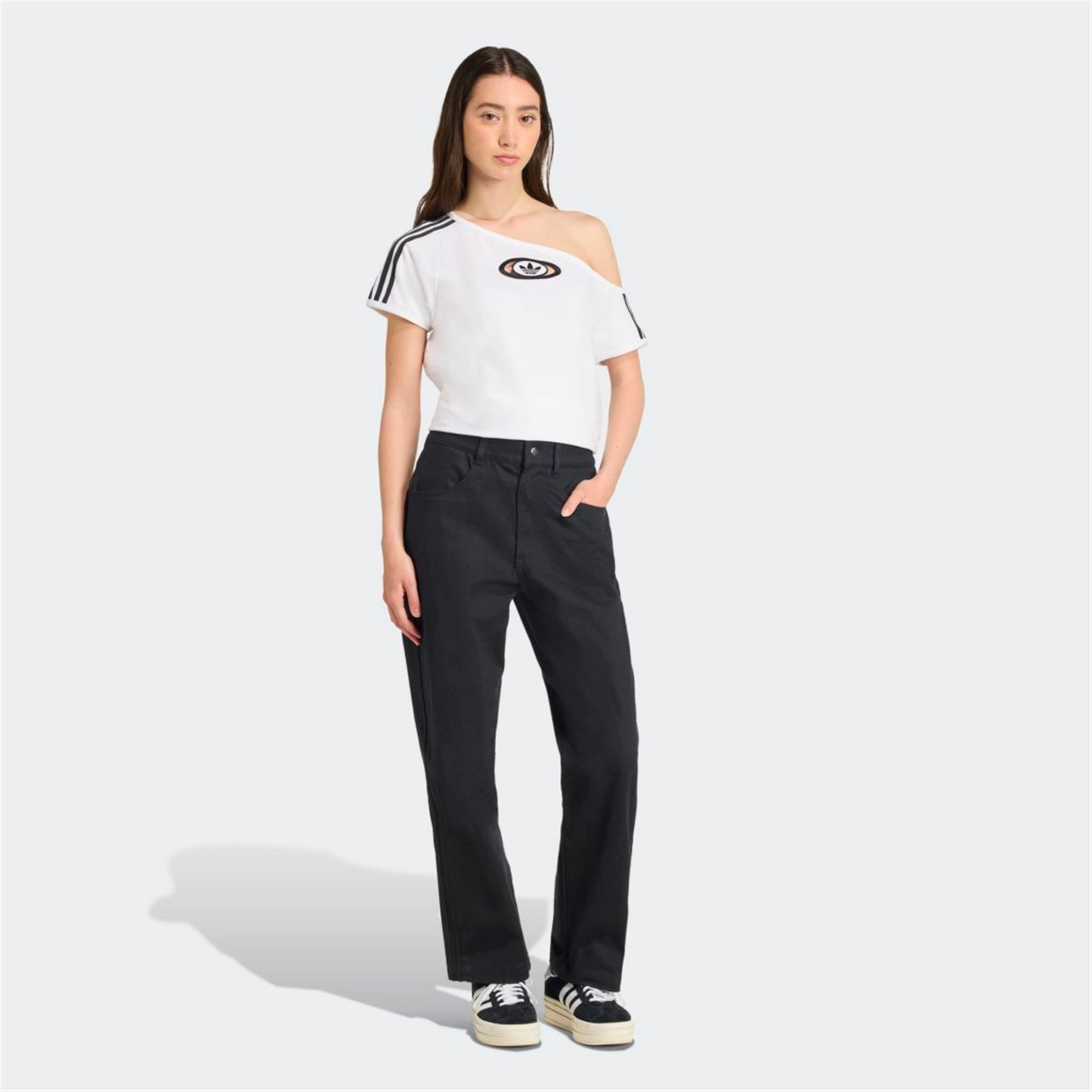 OFFSHOULDER TEE
