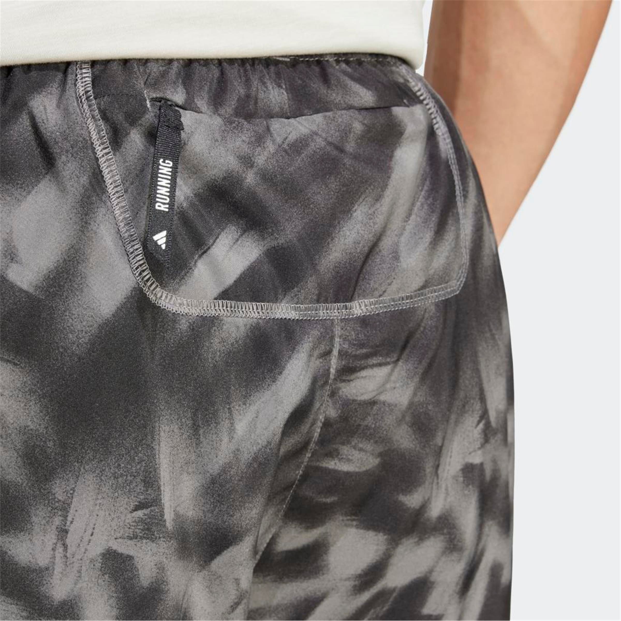 OTR AOP SHORT M