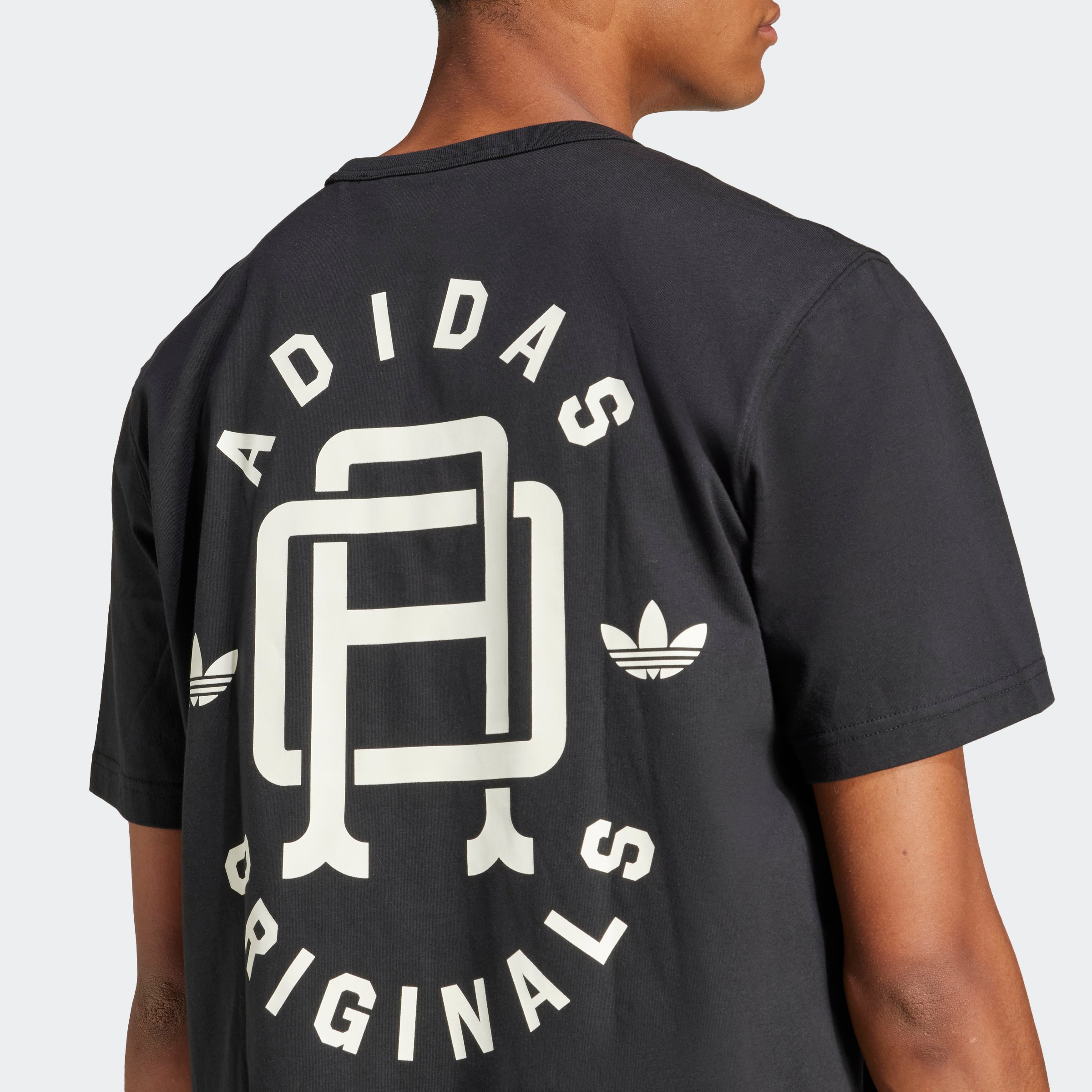 Q12 VARSITY TEE