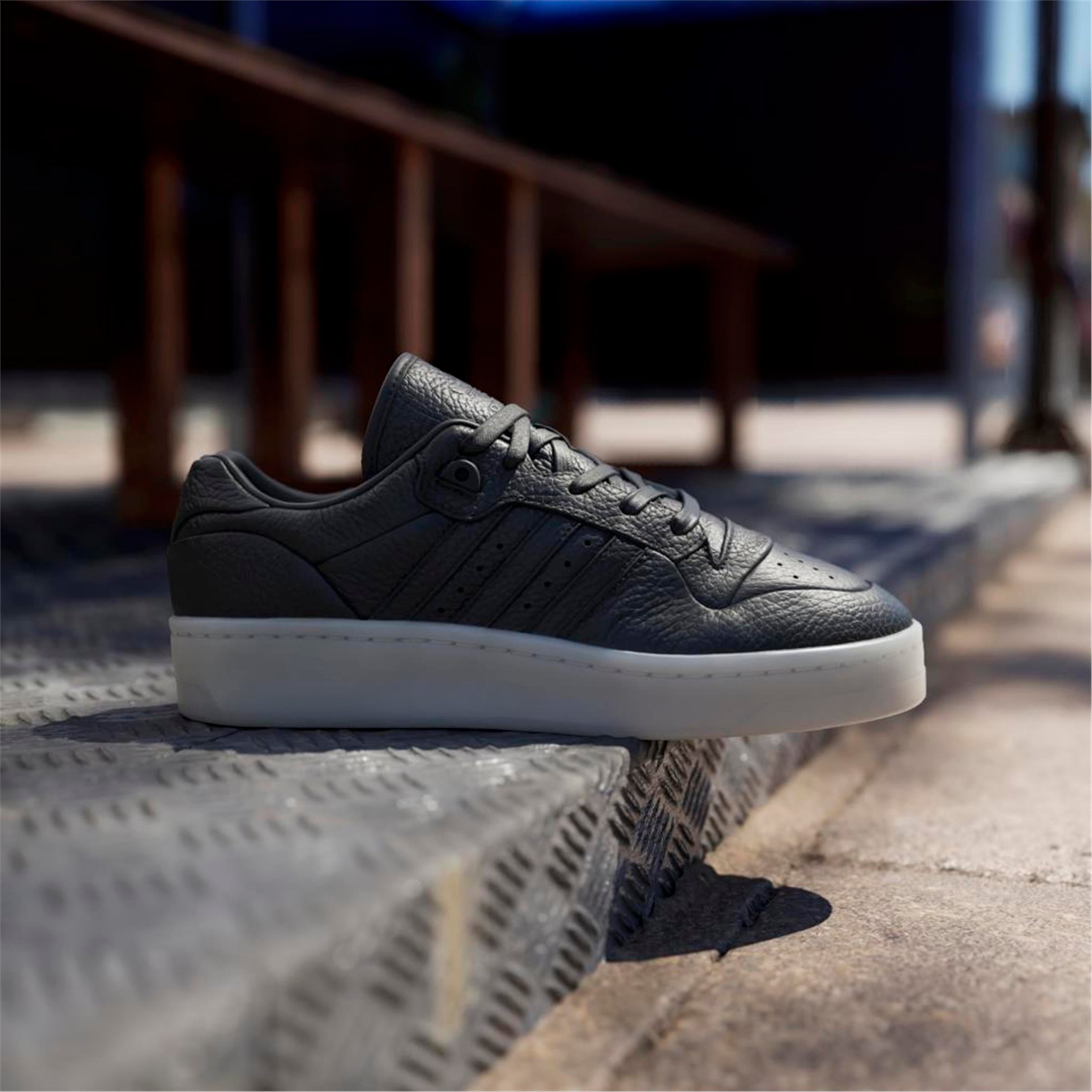 RIVALRY LUX LOW