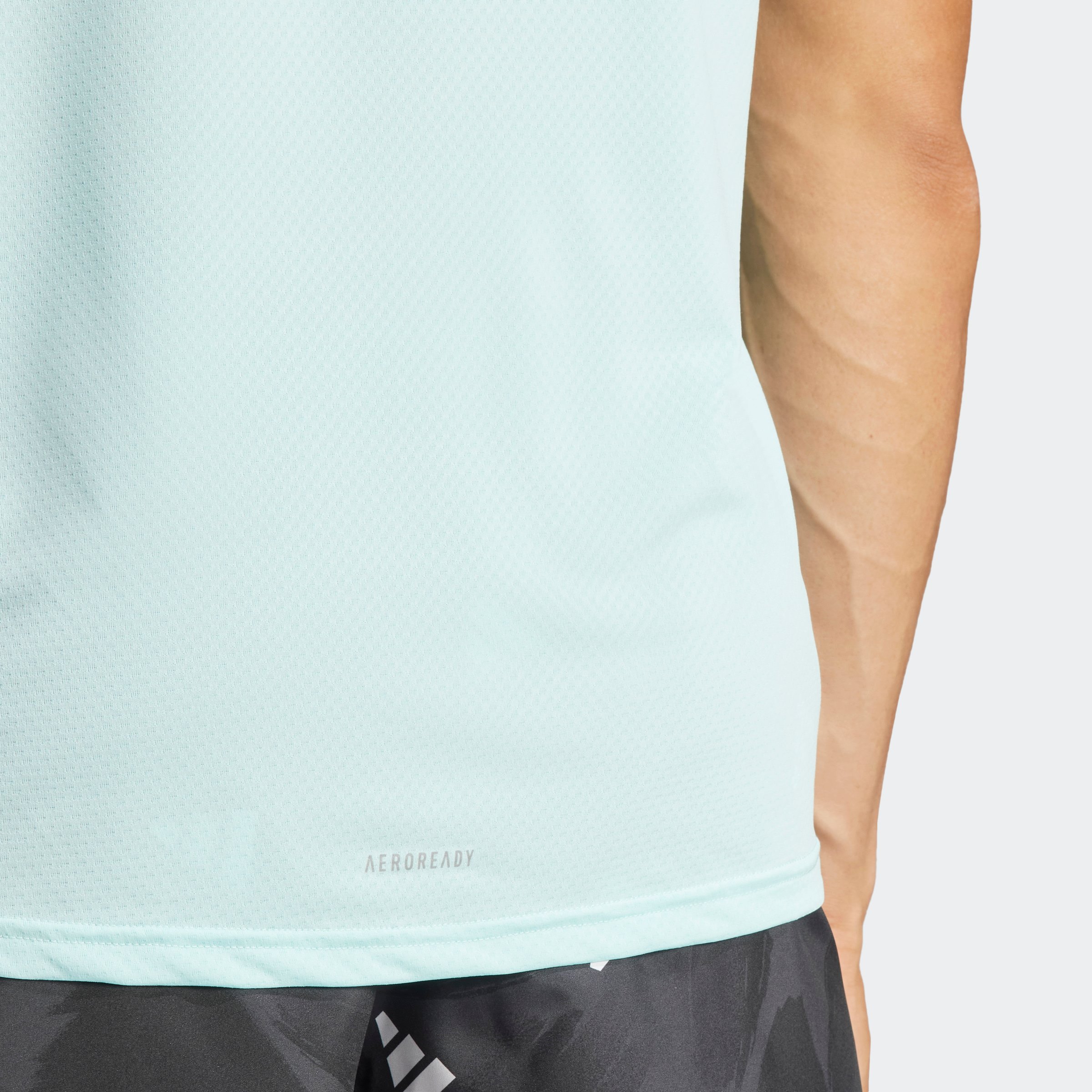 RUN IT BOS TEE