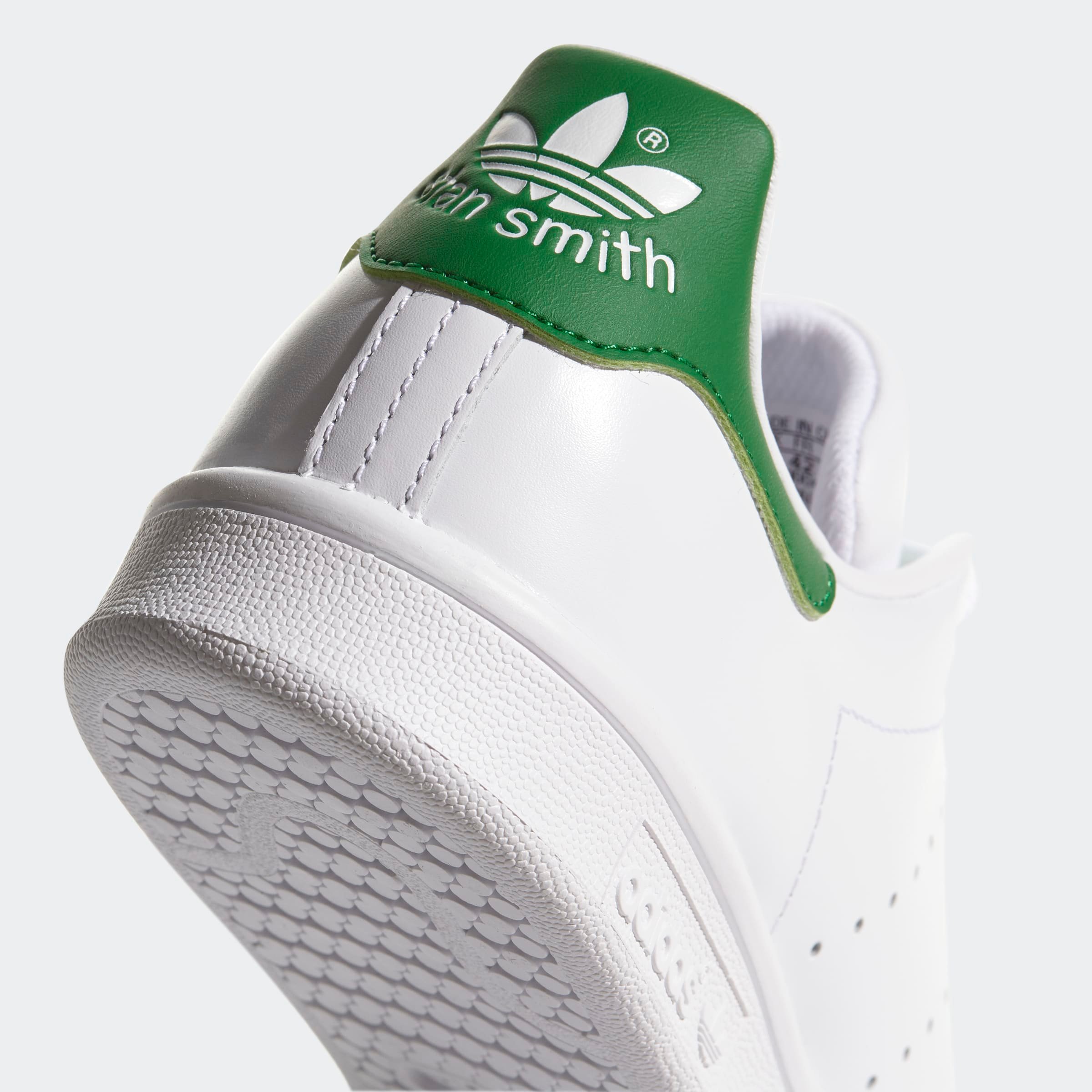 STAN SMITH