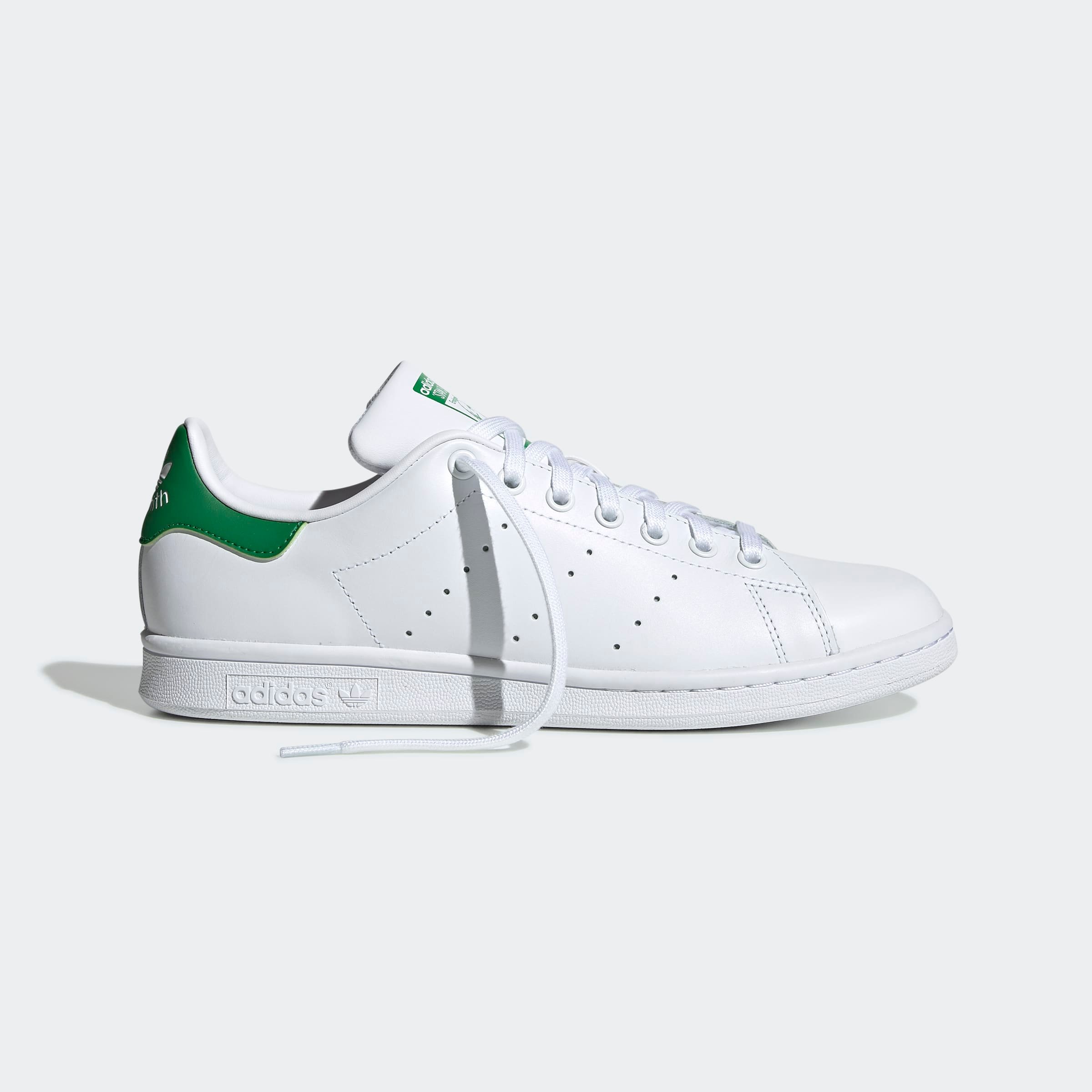 STAN SMITH