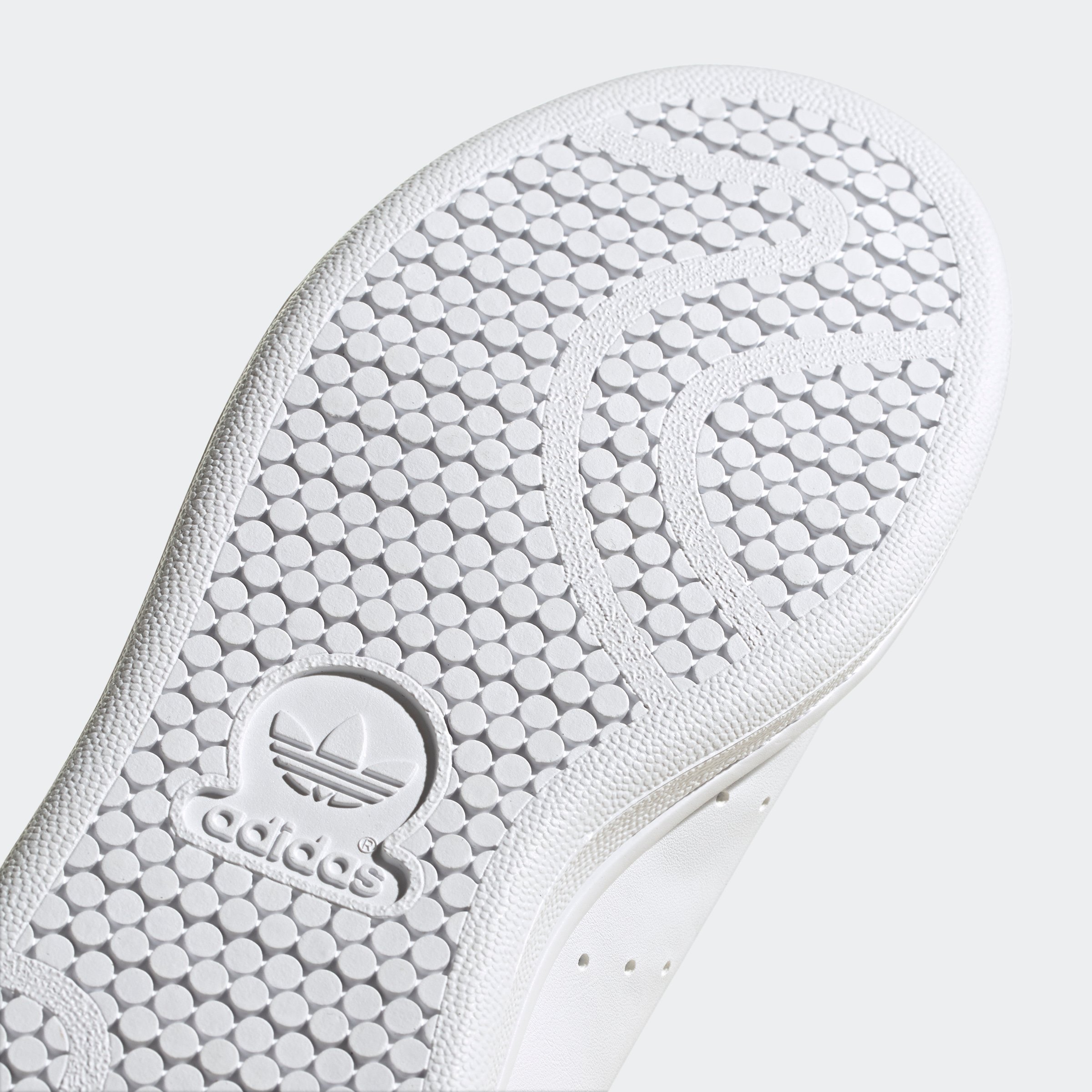 STAN SMITH J