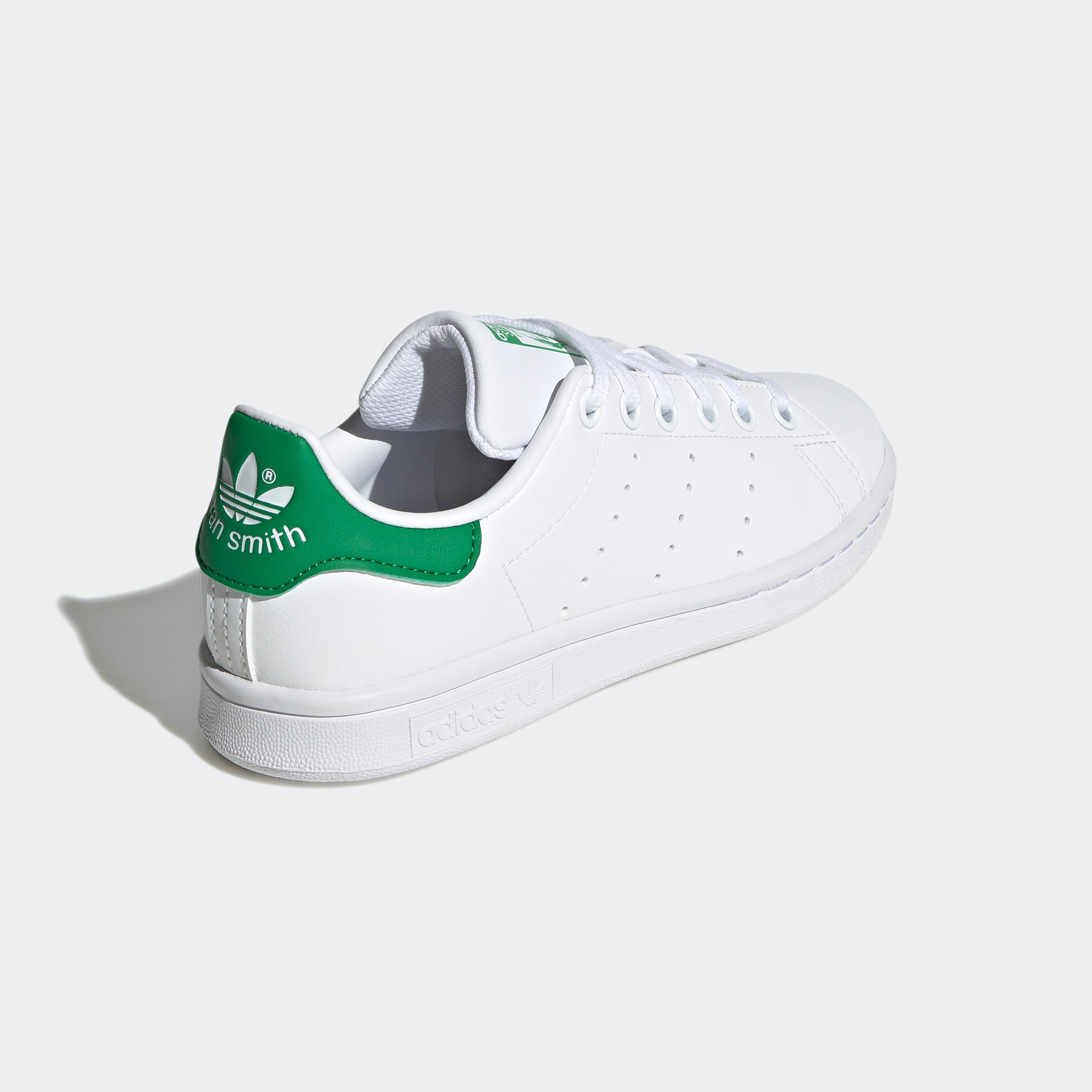 STAN SMITH J