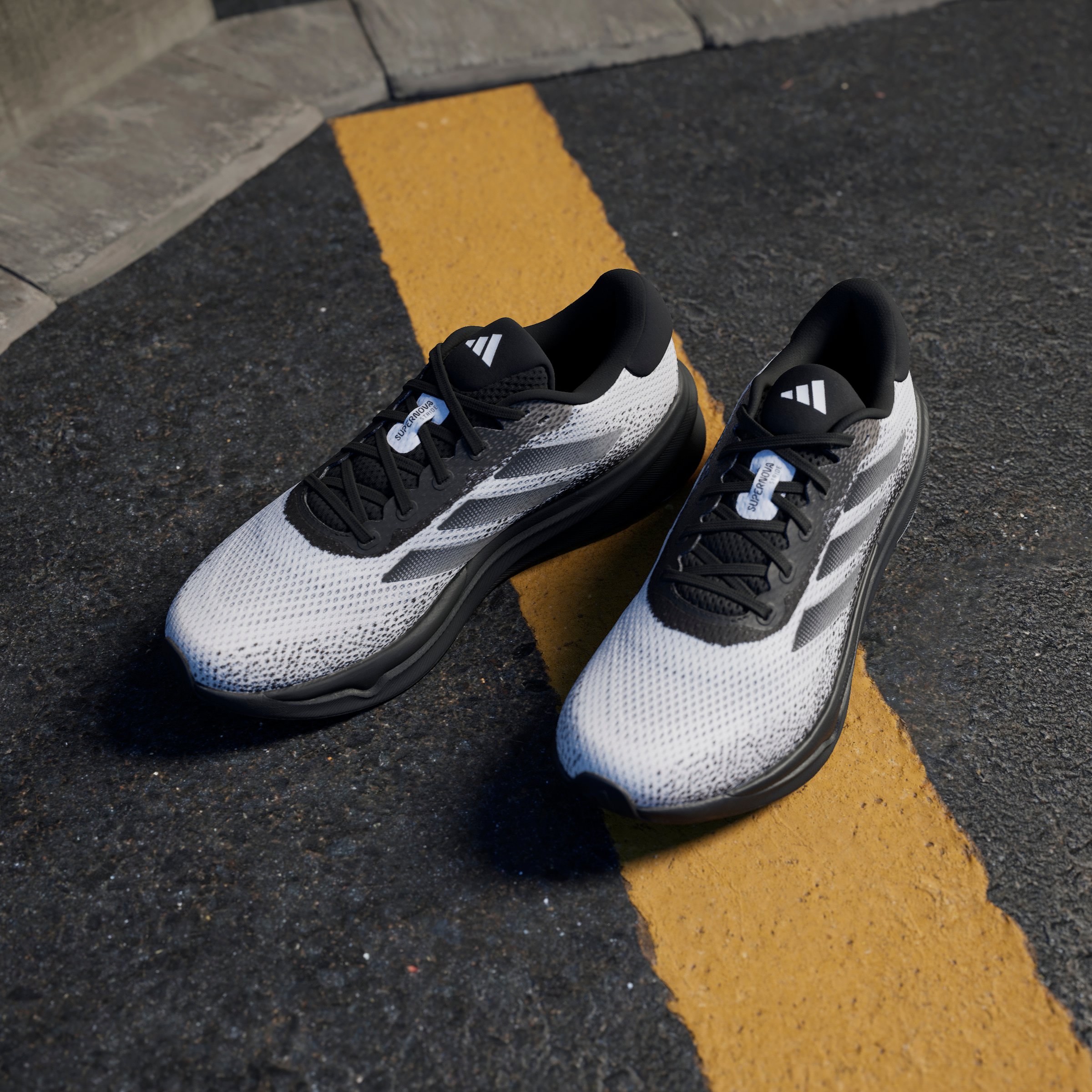 SUPERNOVA STRIDE M