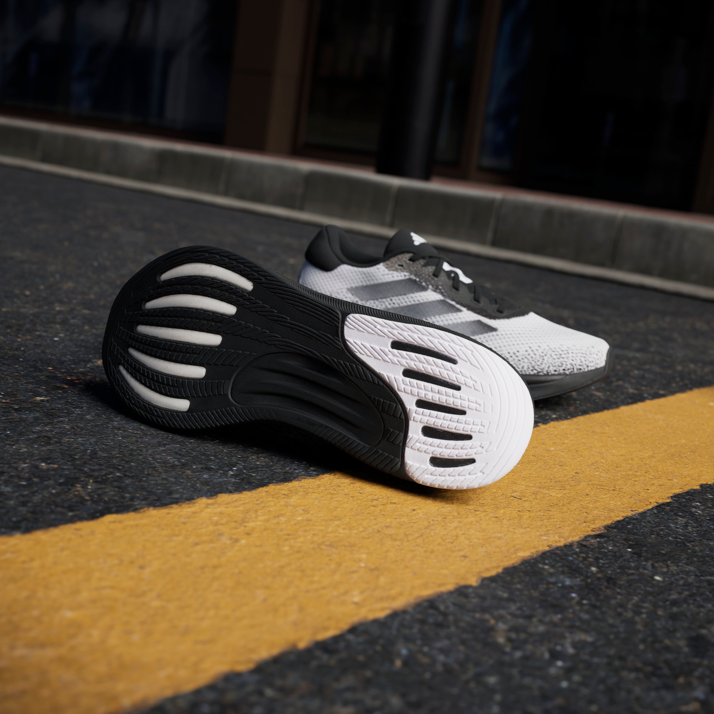 SUPERNOVA STRIDE M