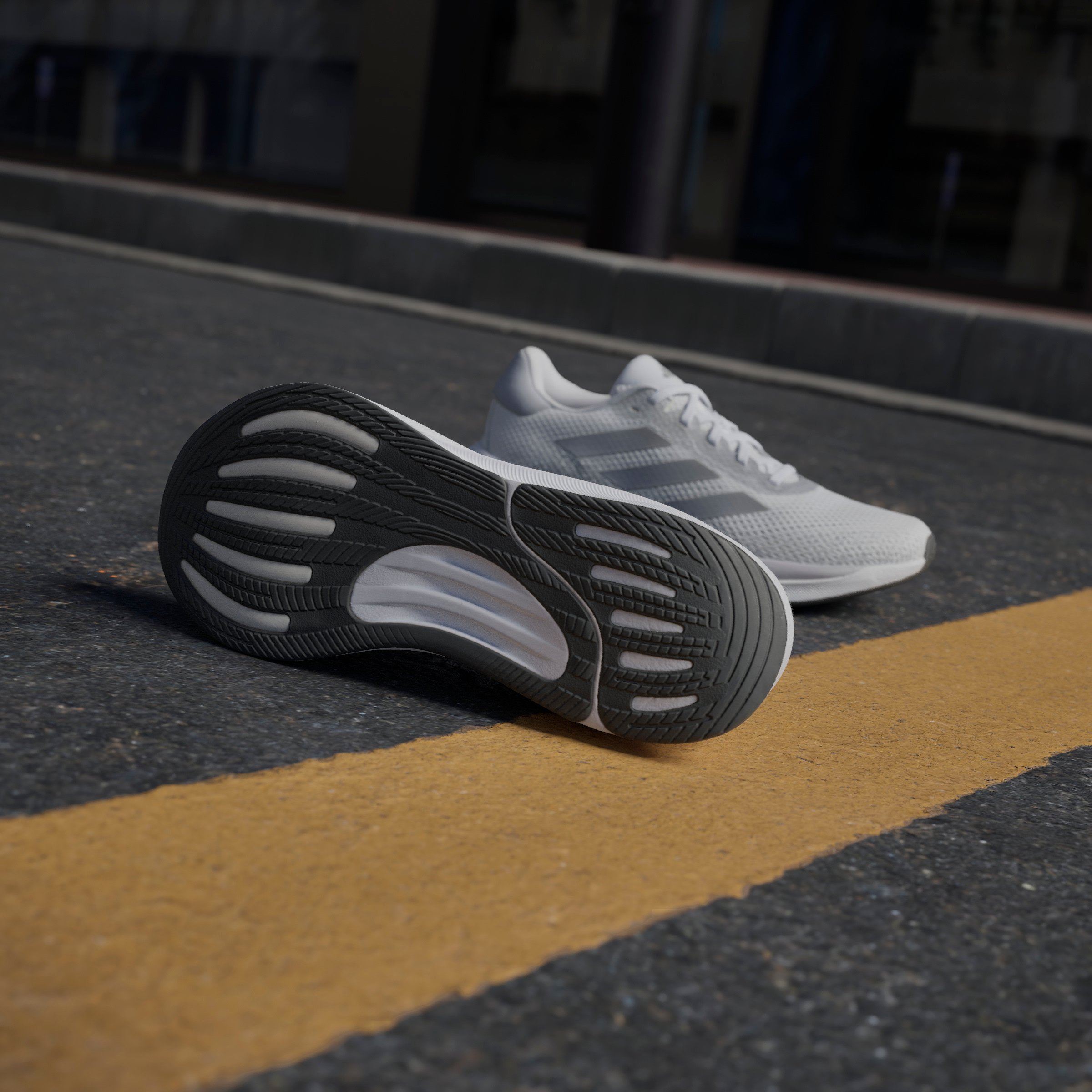 SUPERNOVA STRIDE W